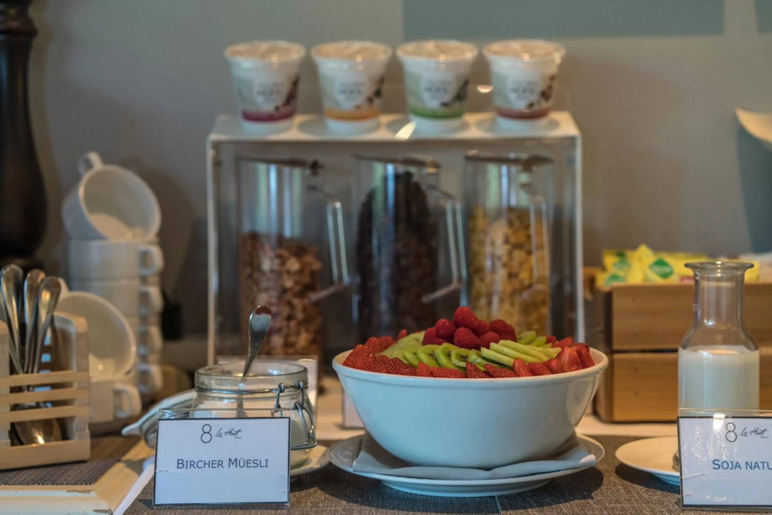 Breakfast in Hotel La Barcarolle