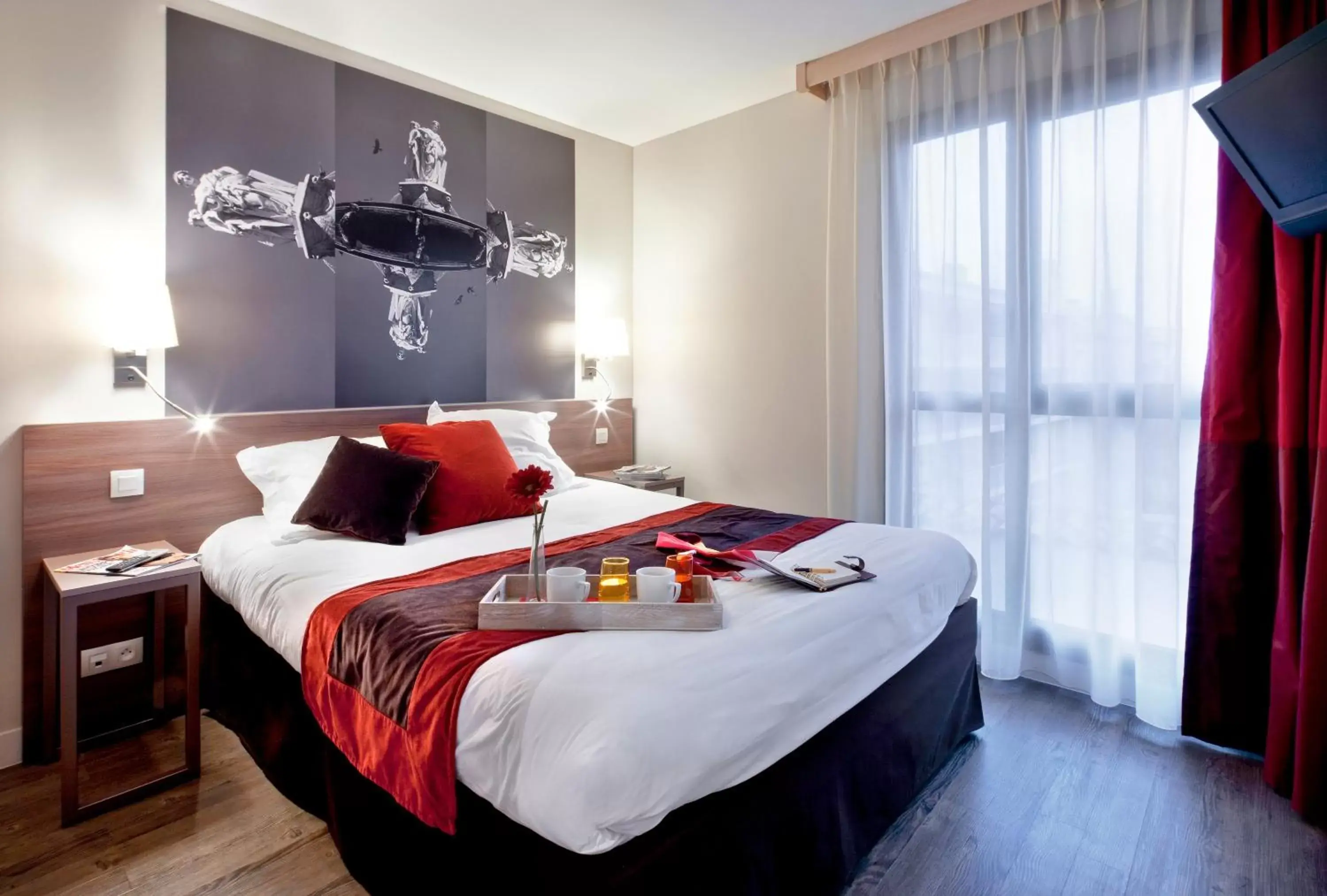 Bed in Aparthotel Adagio Aix-en-Provence Centre