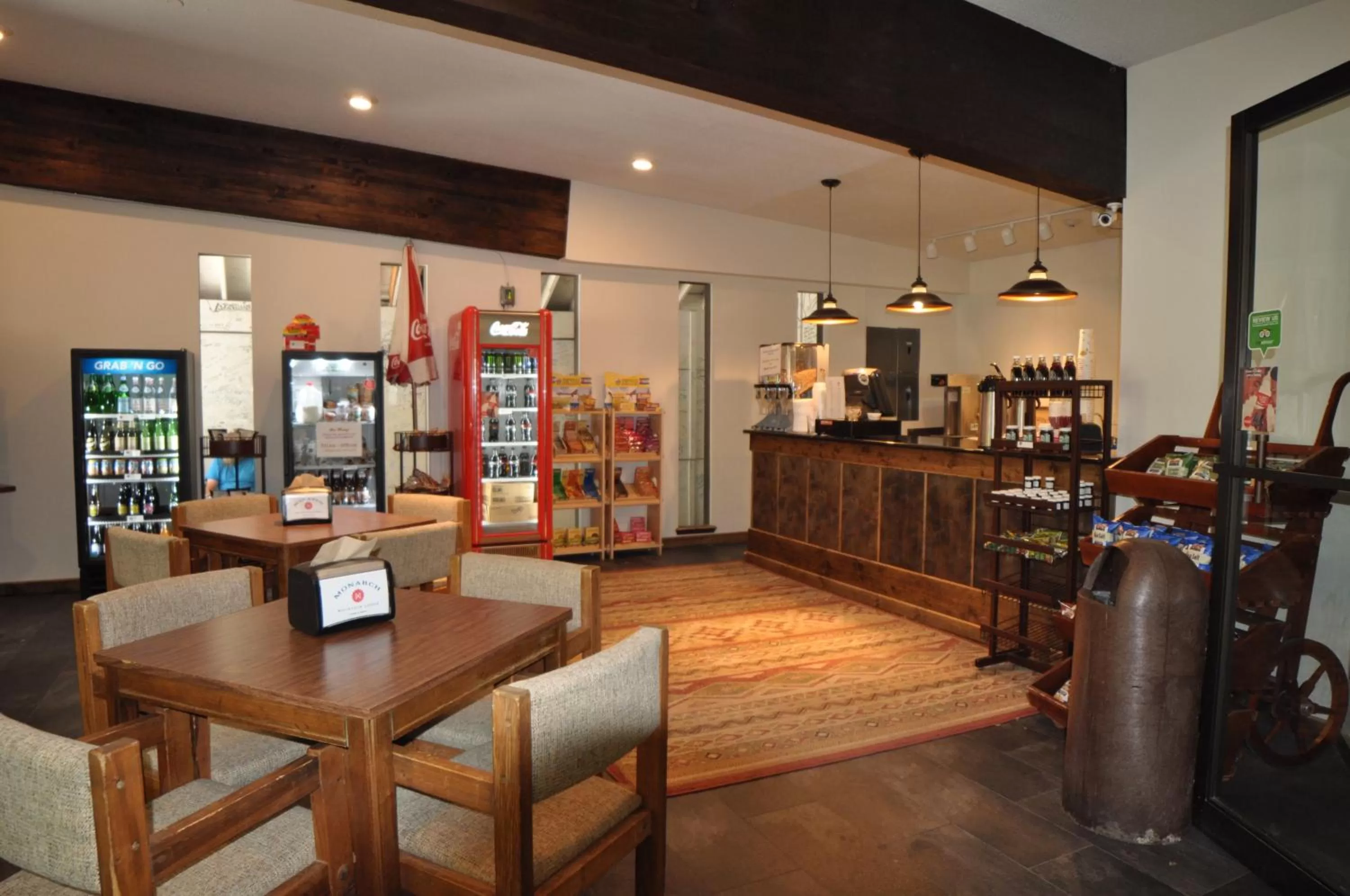 Restaurant/places to eat in Monarch Mountain Lodge