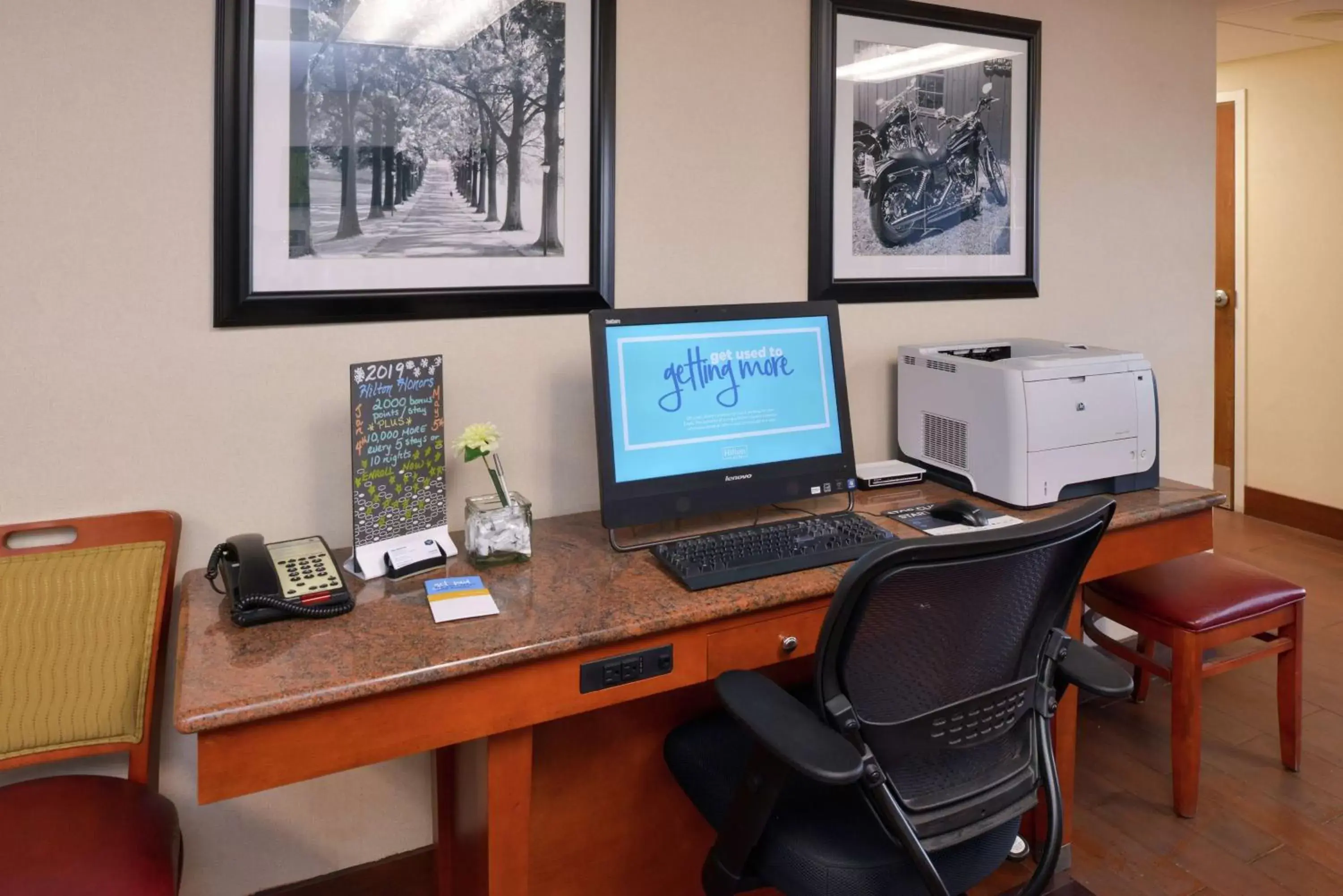 Business facilities, Business Area/Conference Room in Hampton Inn Columbus-East