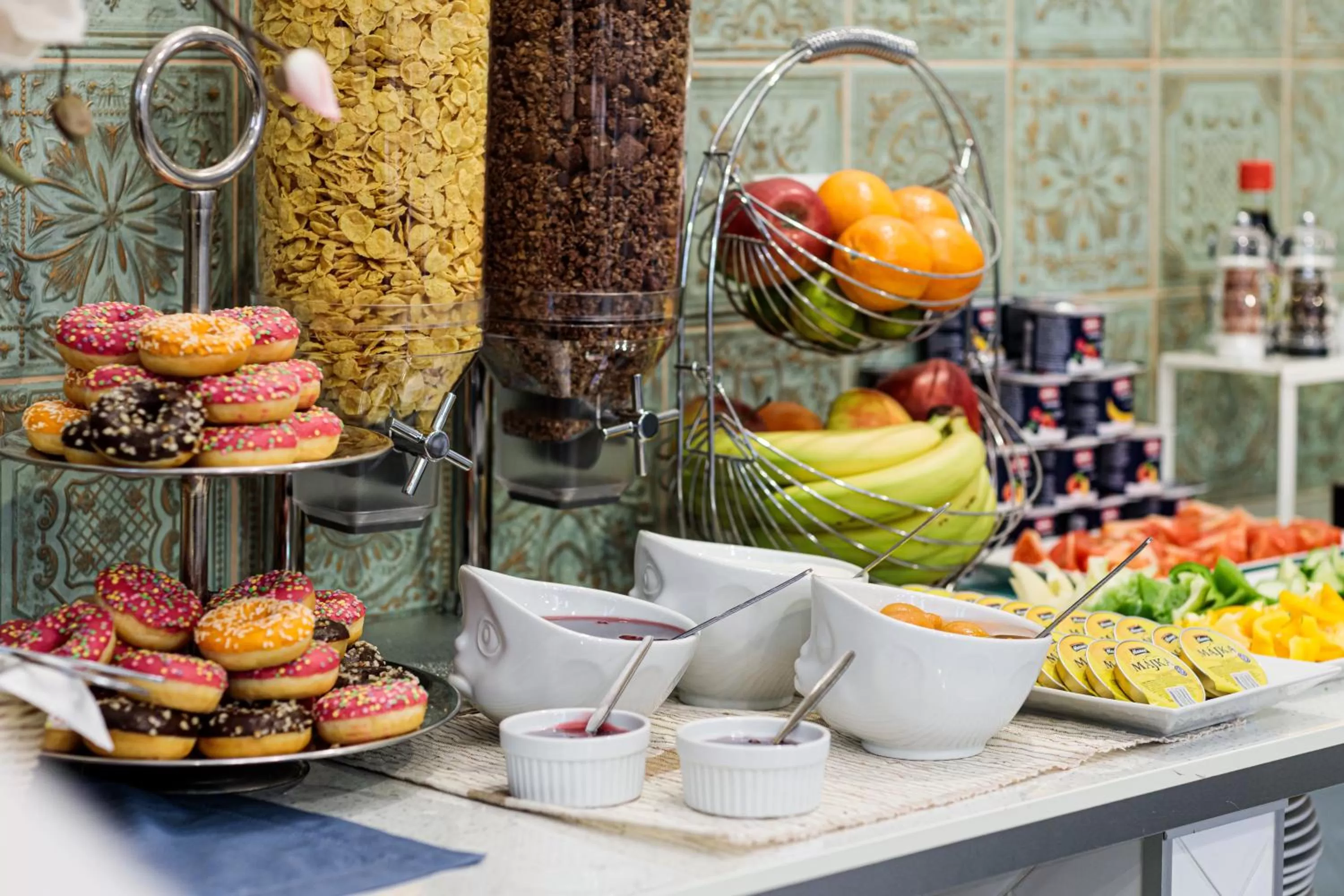 Breakfast in Royal Court Hotel