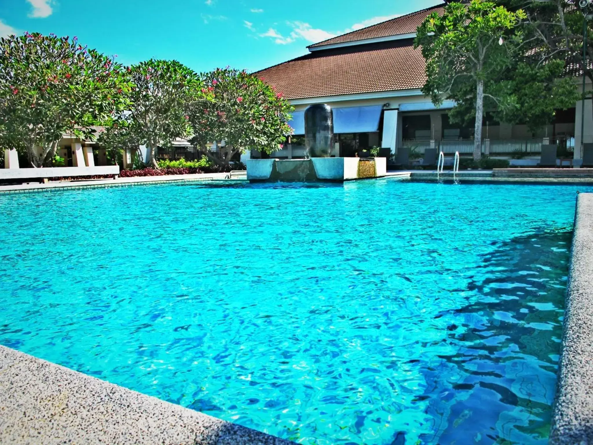 Swimming pool in The Nouveau Chumphon Beach Resort And Golf Swimming pool in The Nouveau Chumphon Beach Resort And Golf