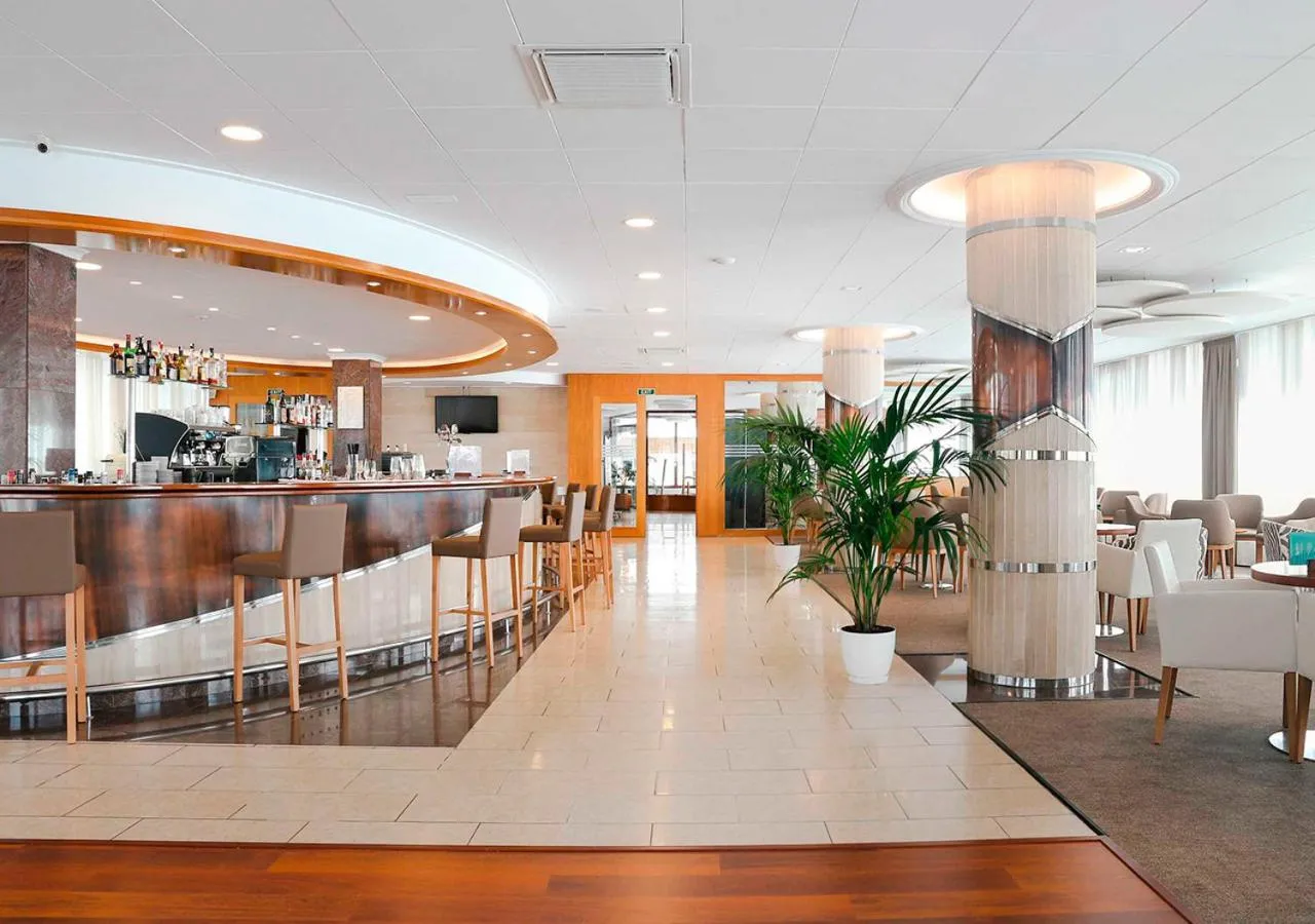 Lounge or bar in KAKTUS Hotel Volga