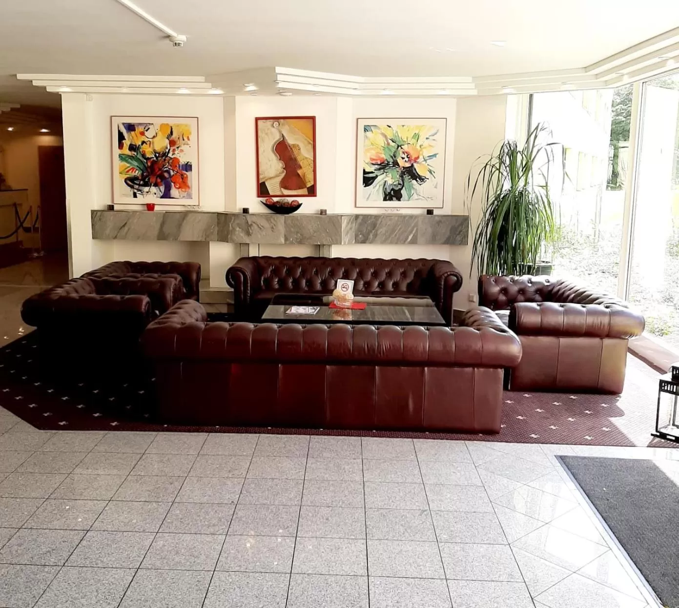 Garden in Lenas West Hotel