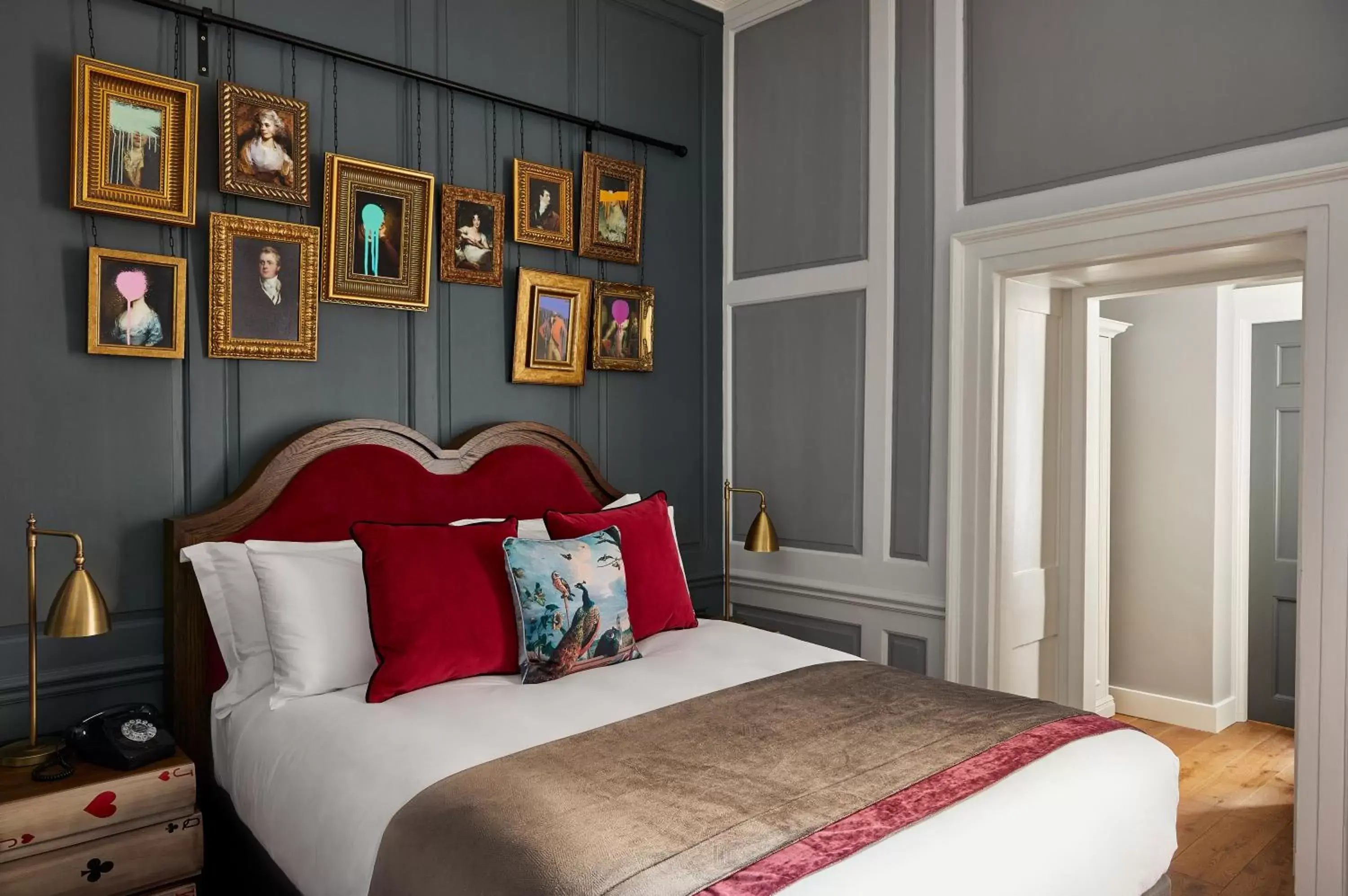 Bedroom, Bed in Hotel Indigo - Bath, an IHG Hotel