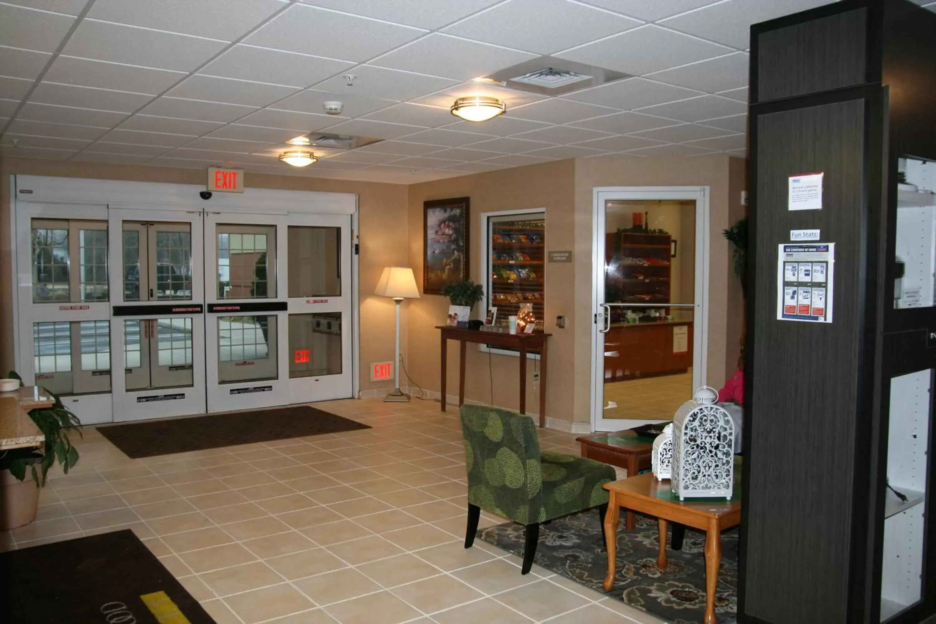 Lobby or reception in Candlewood Suites Bordentown-Trenton, an IHG Hotel