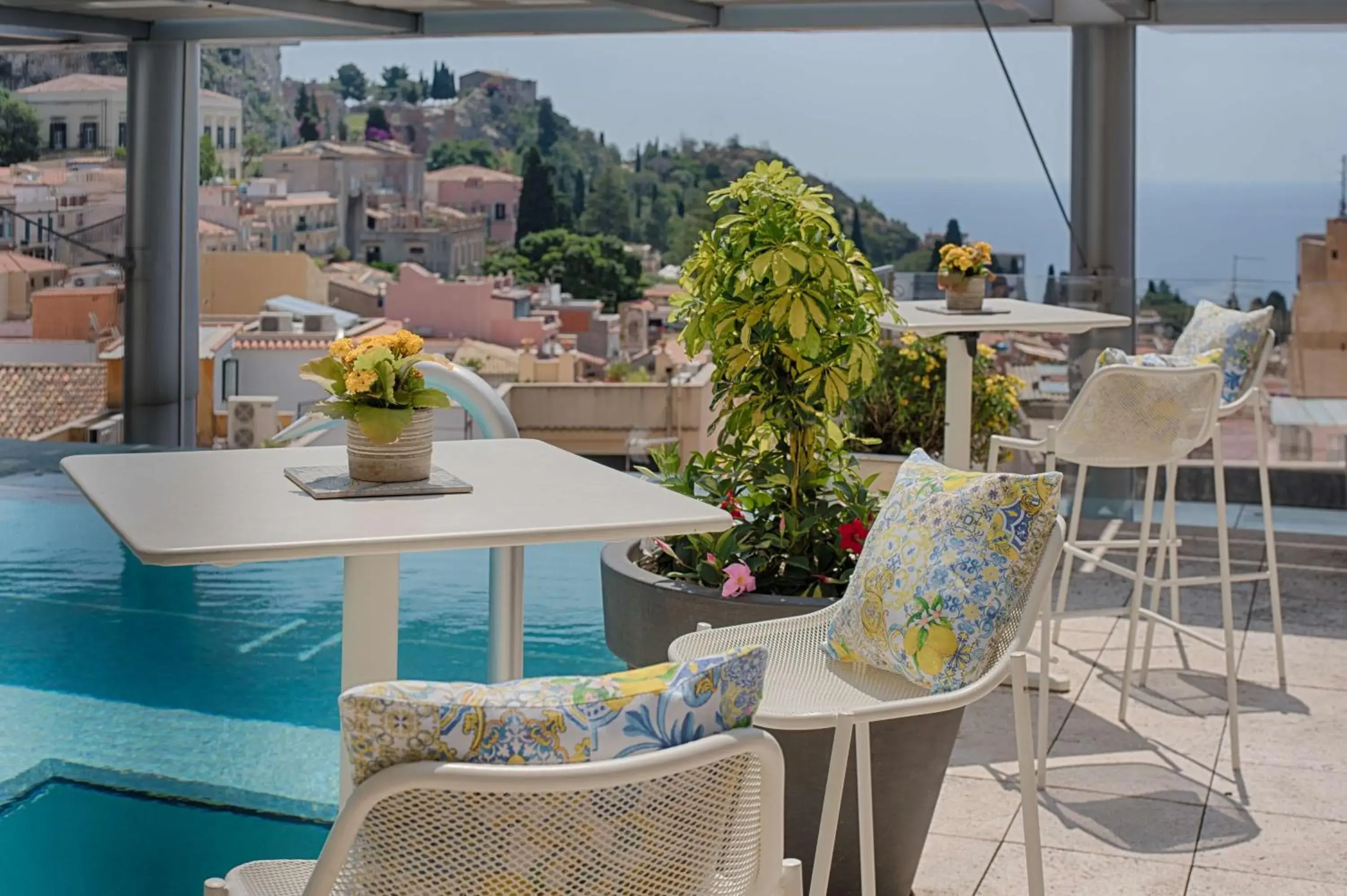 Pool view in NH Collection Taormina