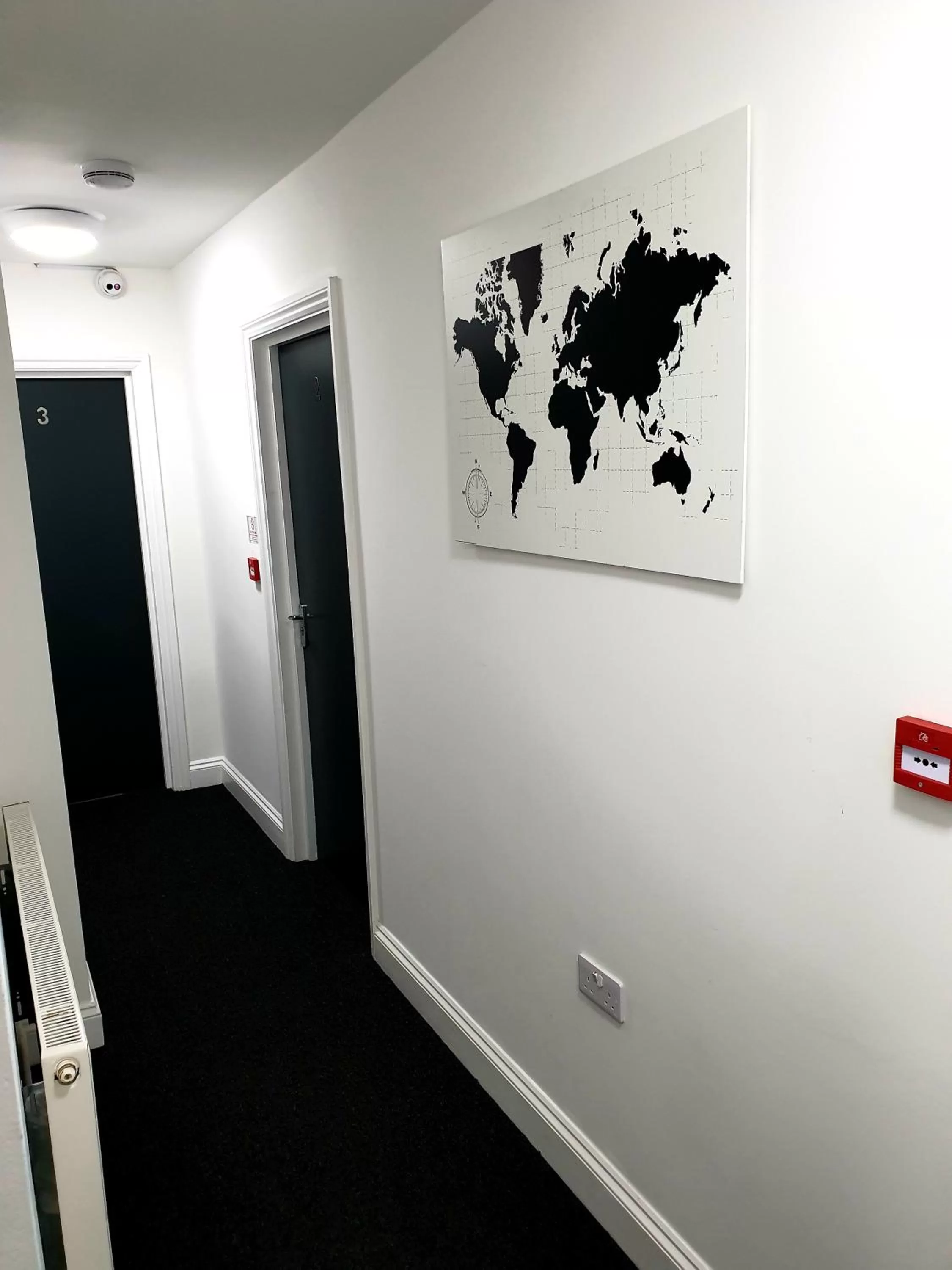 Facade/entrance in Wanstead Hotel