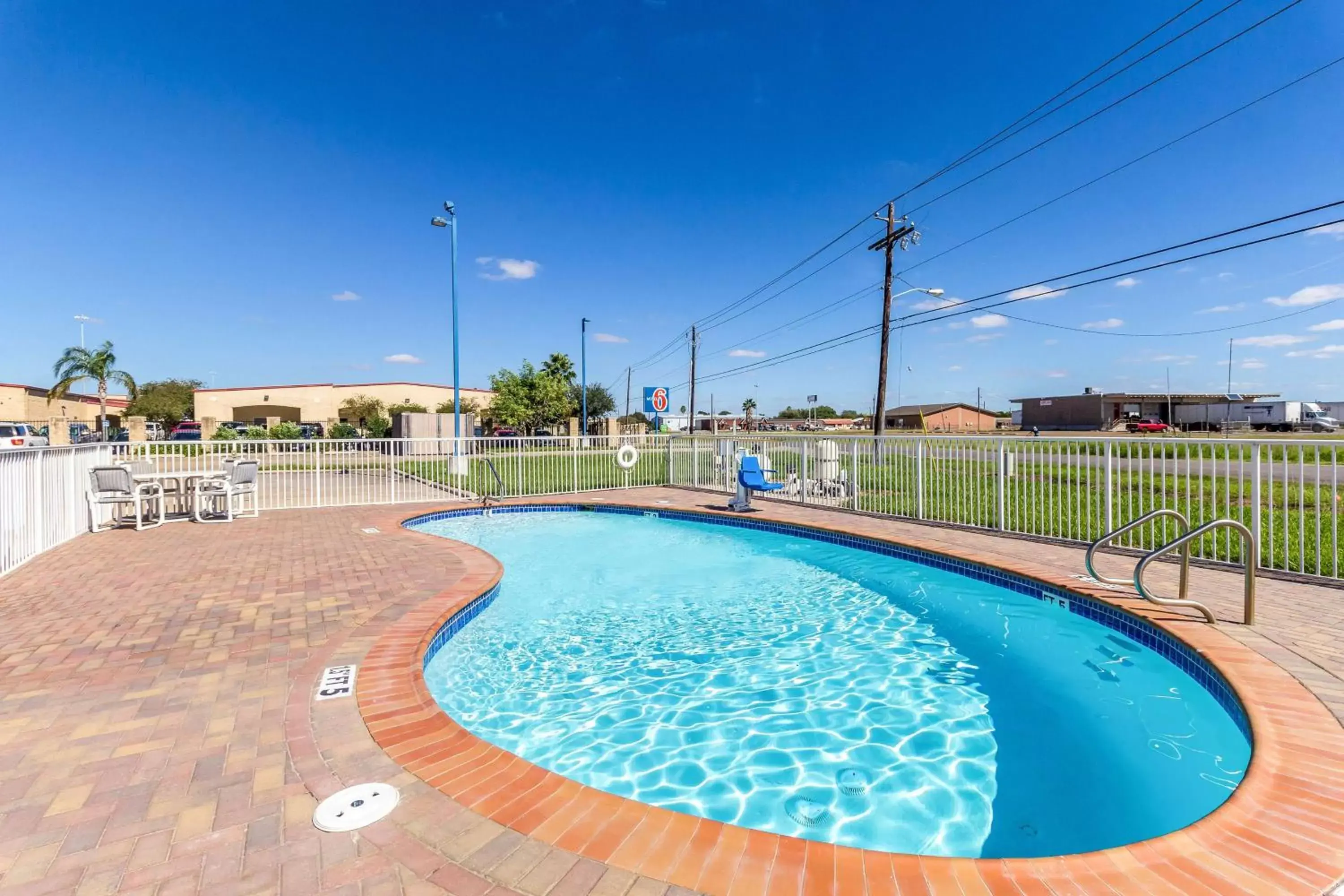 Activities, Swimming Pool in Motel 6-Harlingen, TX
