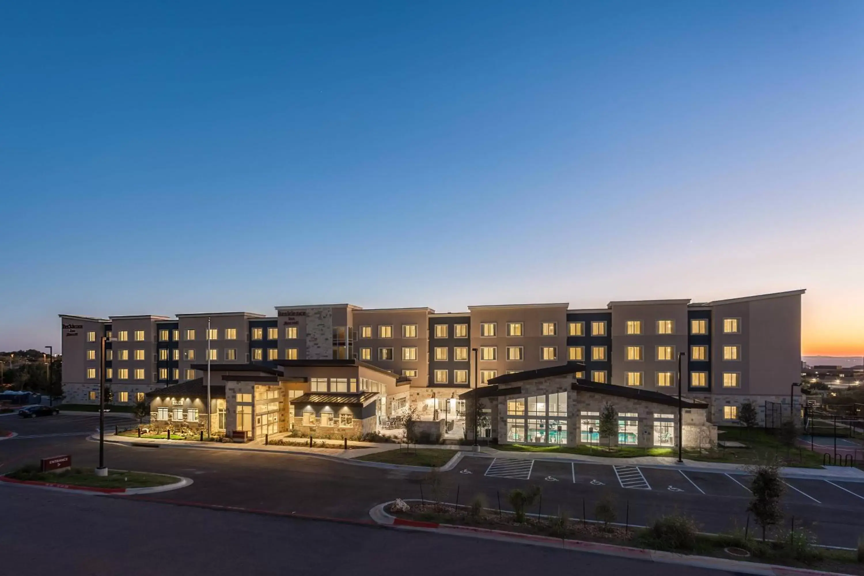 Property Building in Residence Inn by Marriott Austin Lake Austin/River Place