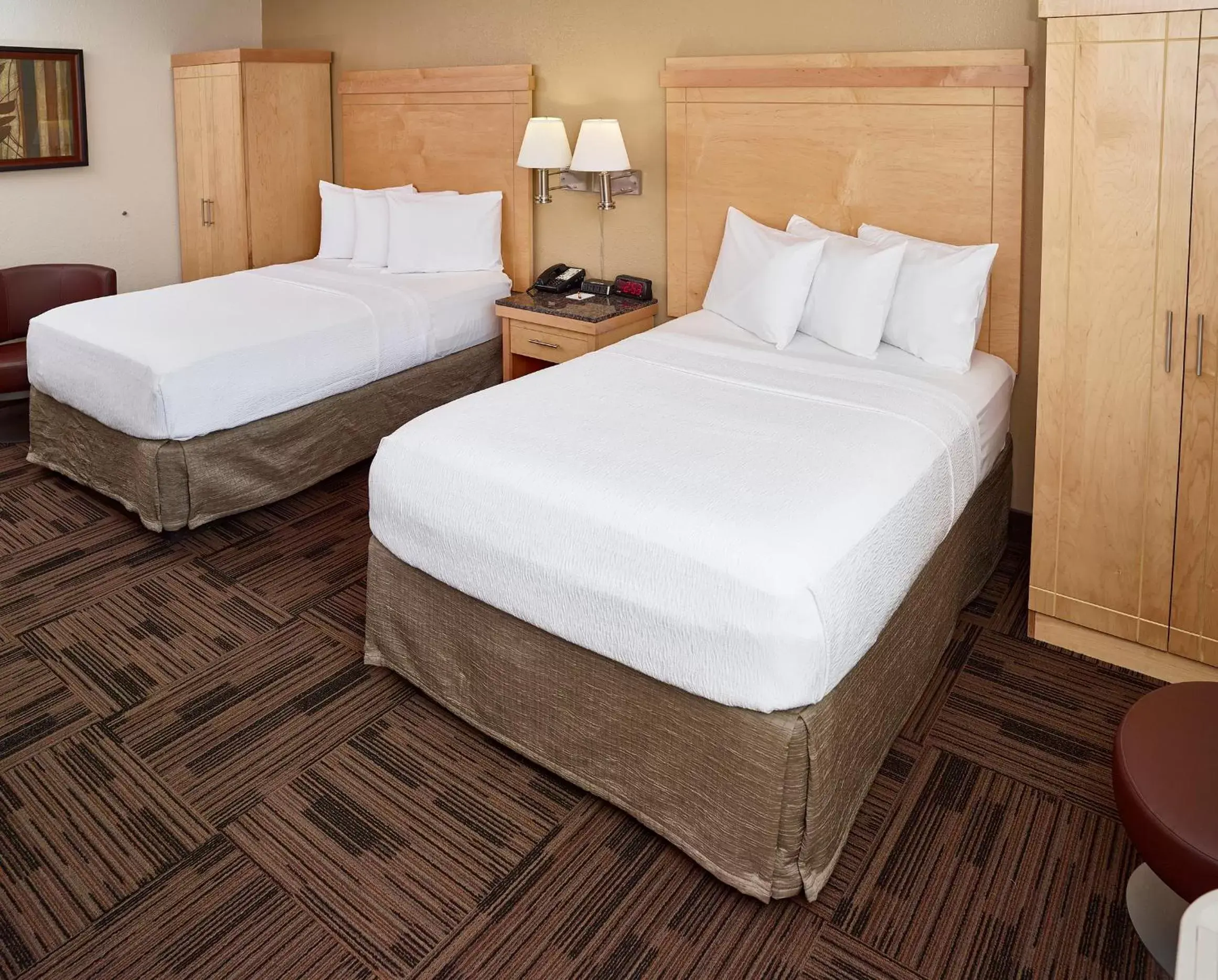 Bed in LivINN Hotel St Paul East / Maplewood Bed in LivINN Hotel St Paul East / Maplewood