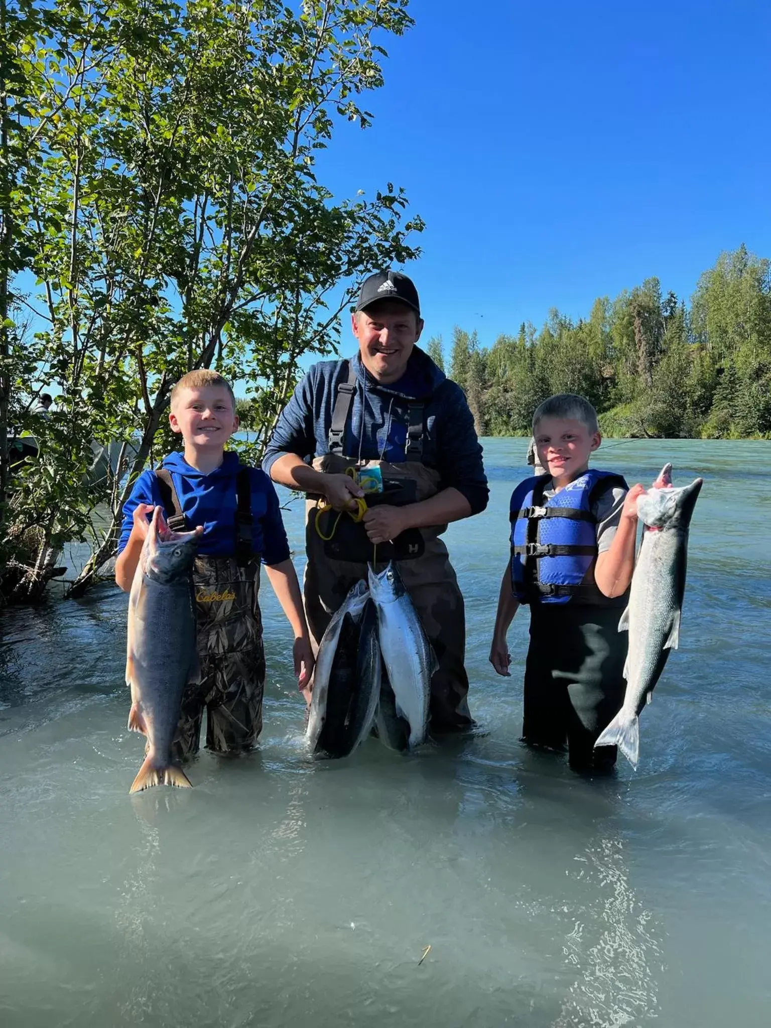 Fishing, Family in Best Western King Salmon Inn