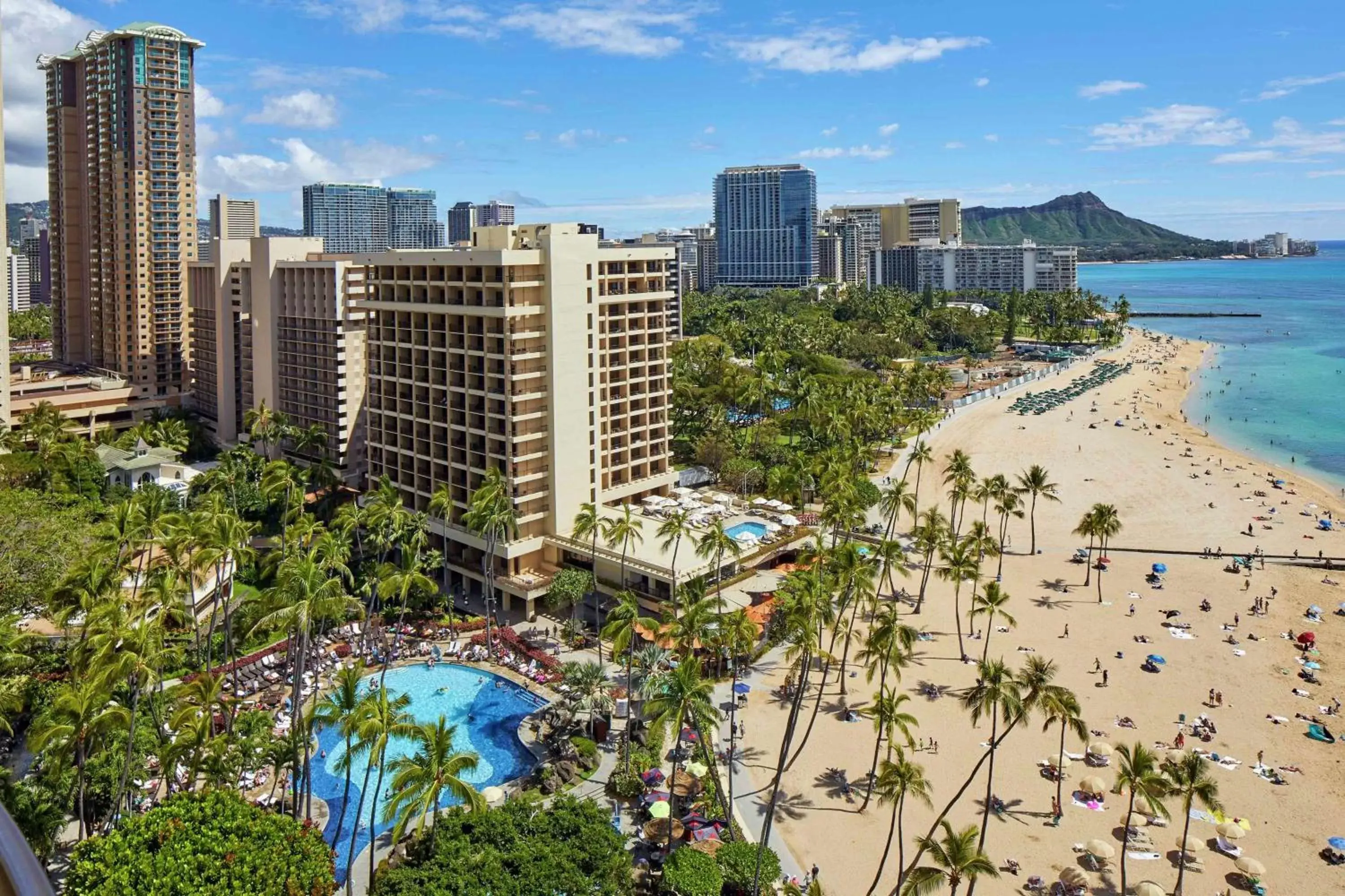 View (from property/room), Pool View in Hilton Hawaiian Village Waikiki Beach Resort