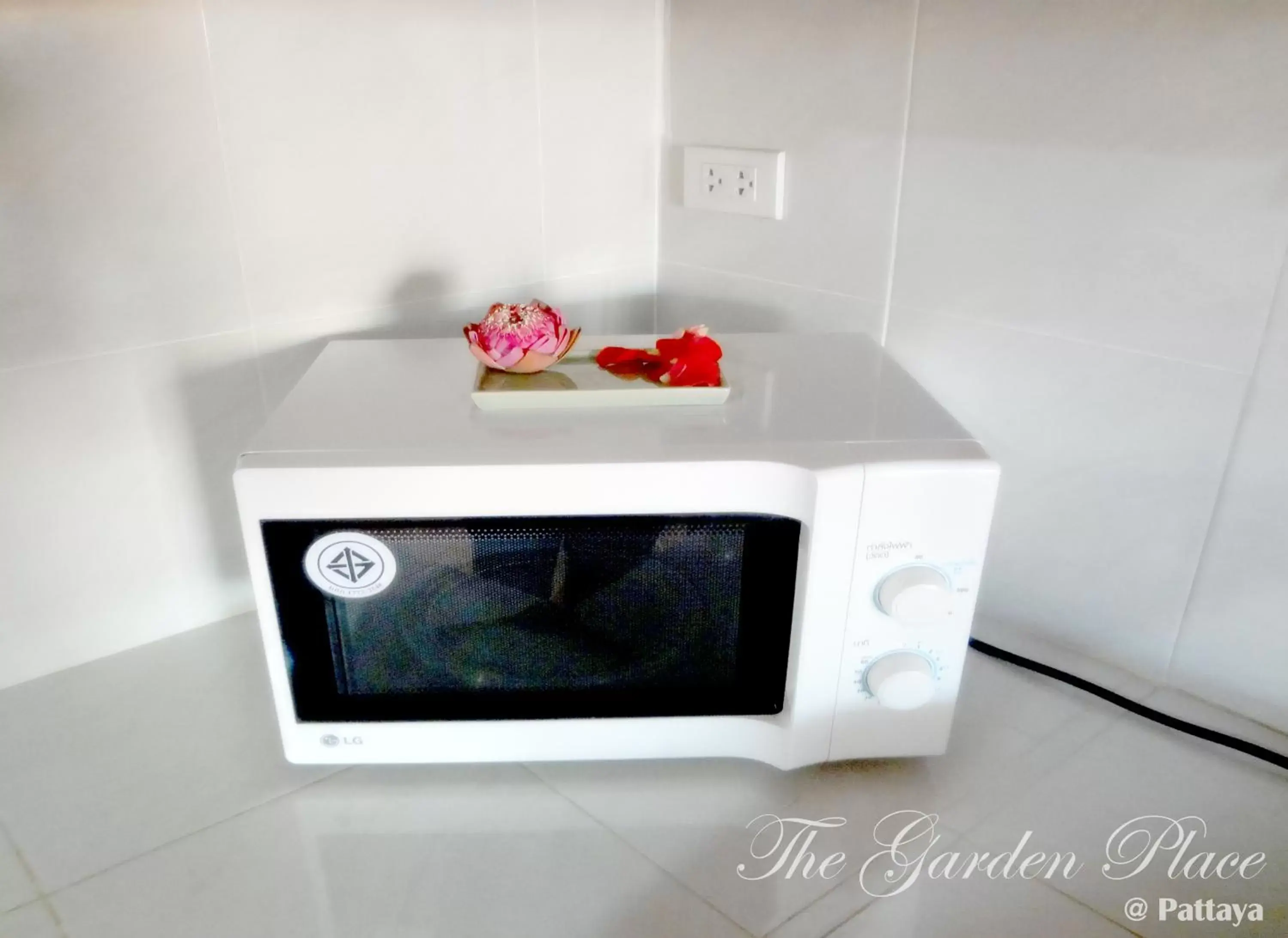 Text overlay, Kitchen/Kitchenette in The Garden Place Pattaya