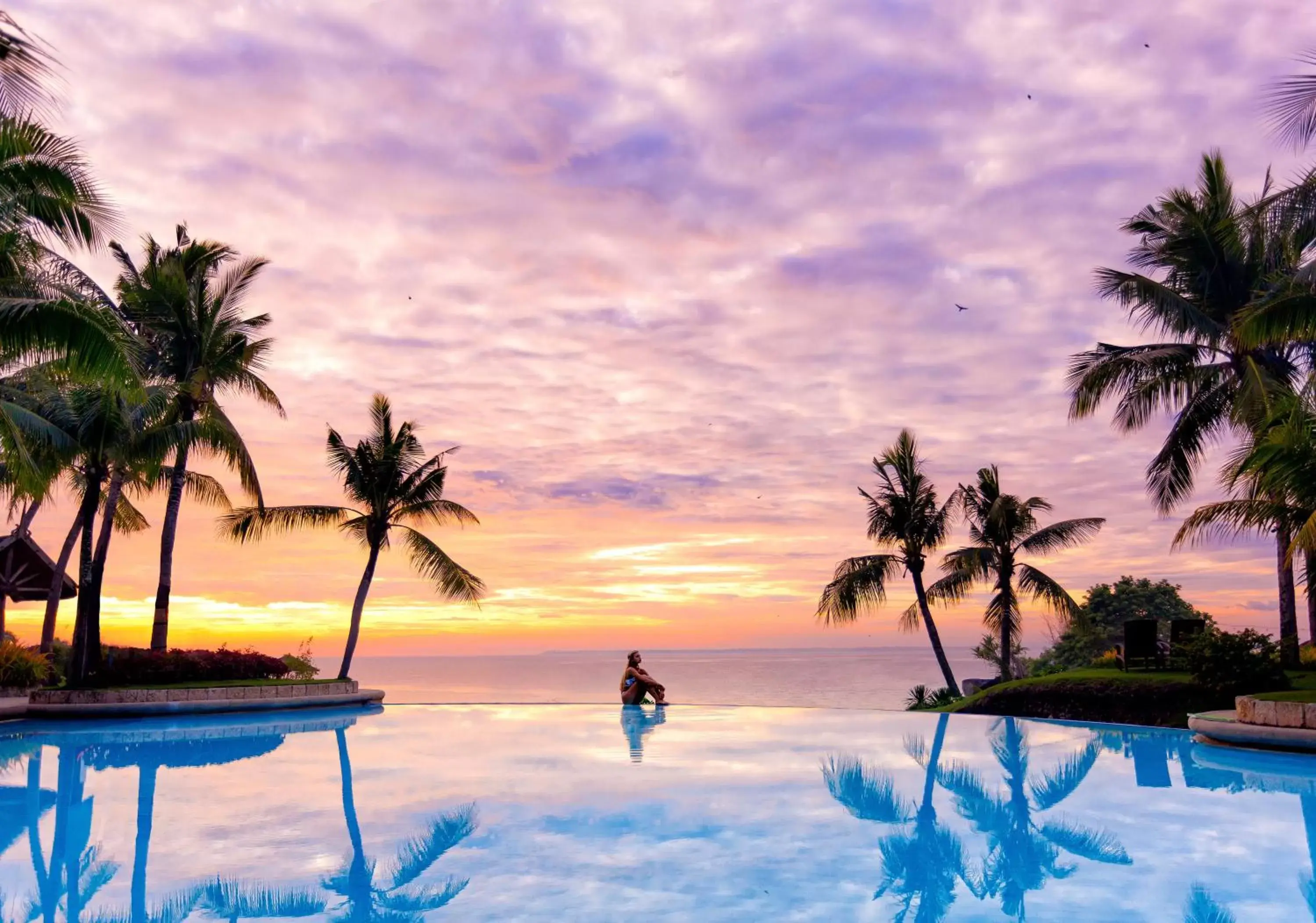 Pool view, Swimming Pool in Shangri-La Mactan, Cebu