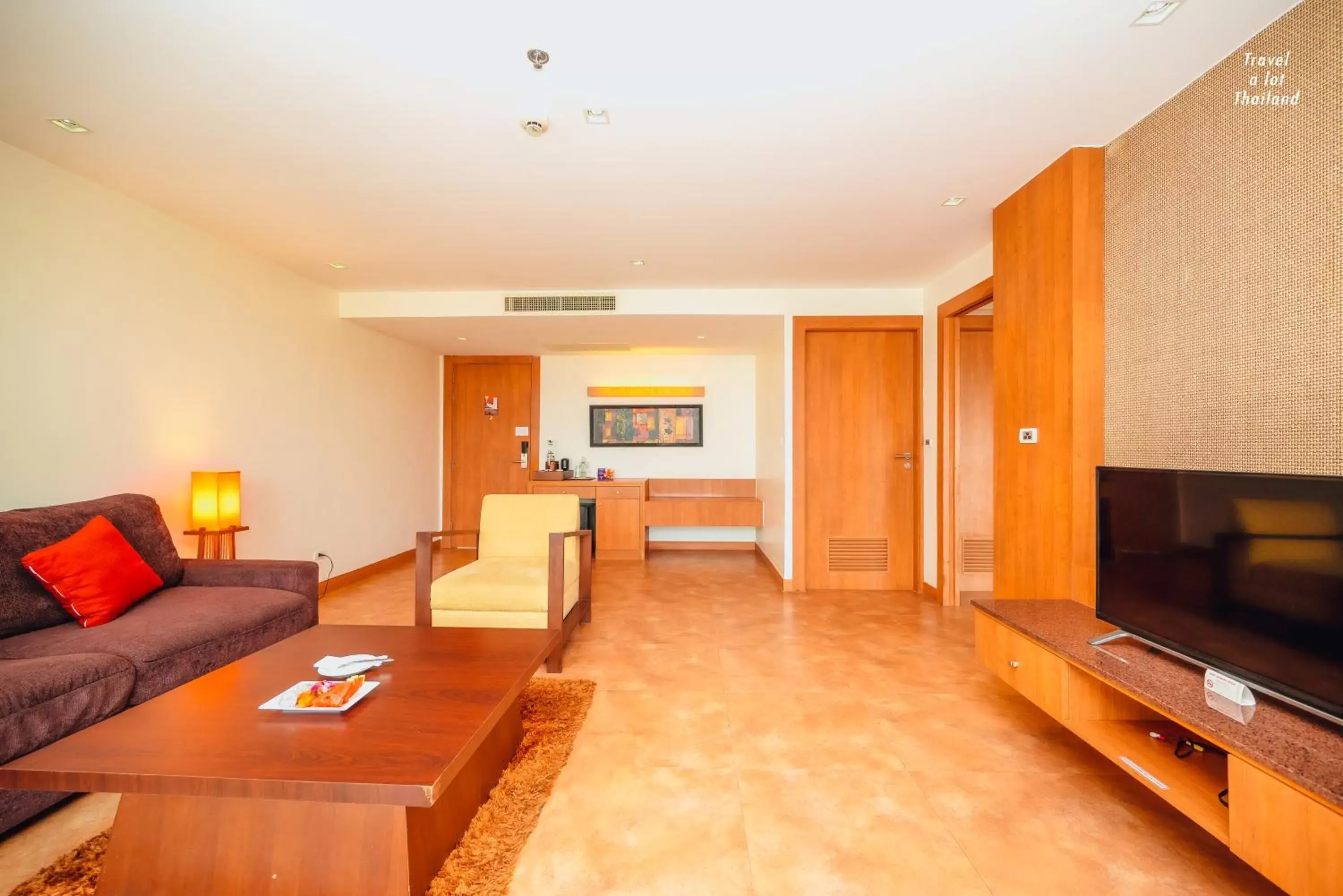 Living room, Seating Area in Centara Nova Hotel and Spa Pattaya