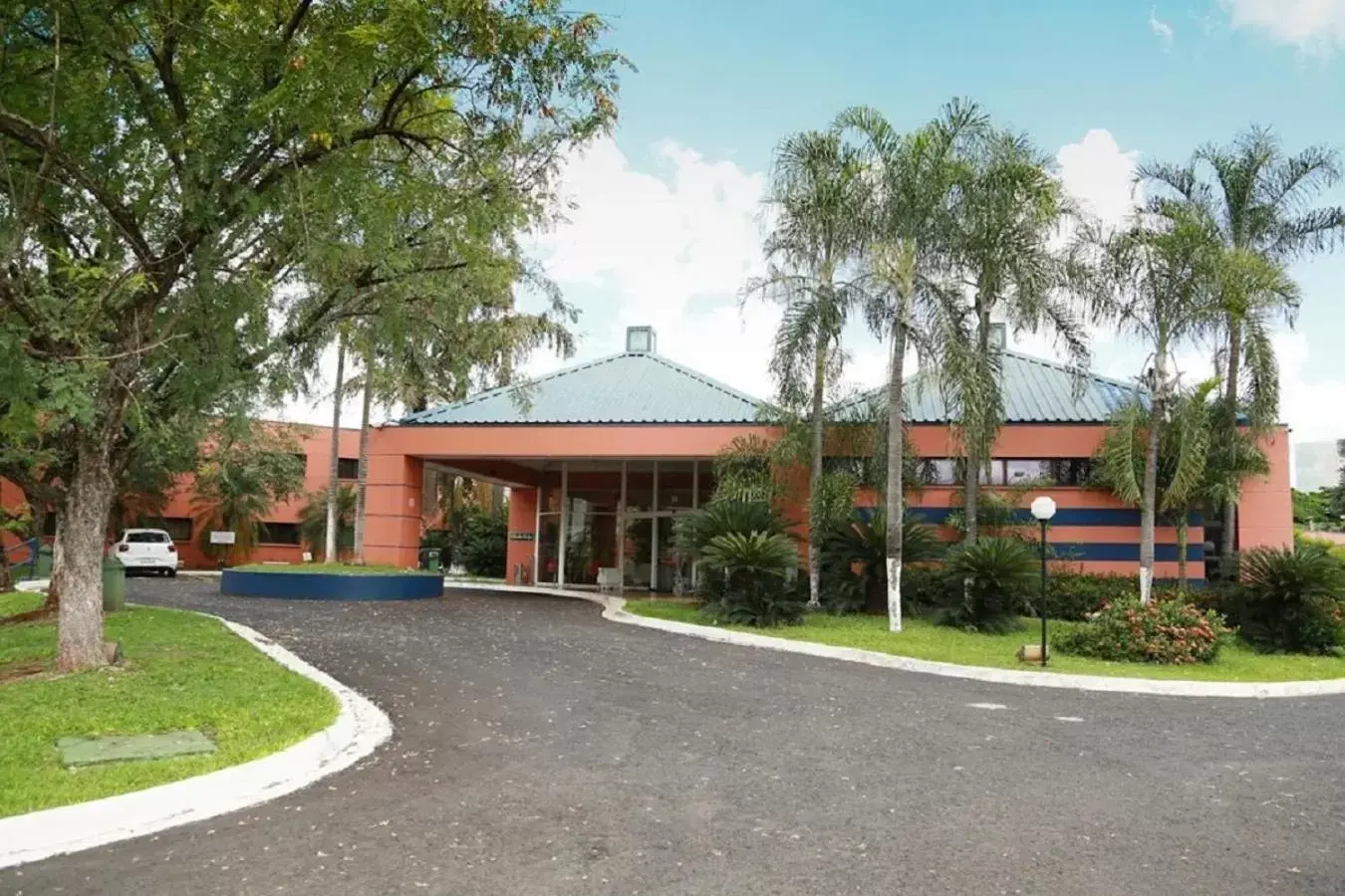 Facade/entrance in Hotel Golden Park Ribeirão Preto by Nacional Inn Facade/entrance in Hotel Golden Park Ribeirão Preto by Nacional Inn