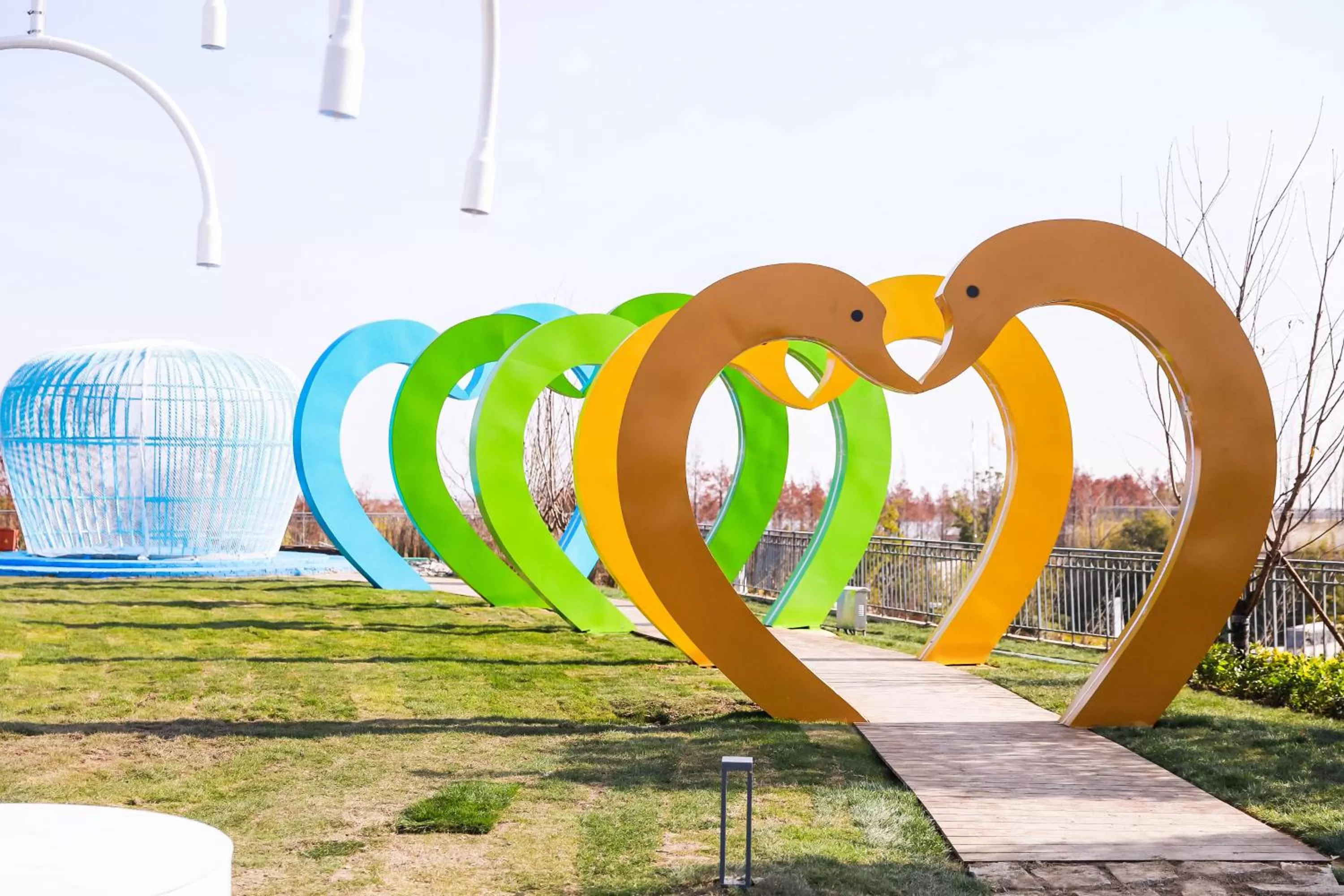 Garden in Primus Hotel Shanghai Sanjiagang - Offer Pudong International Airport and Disney shuttle