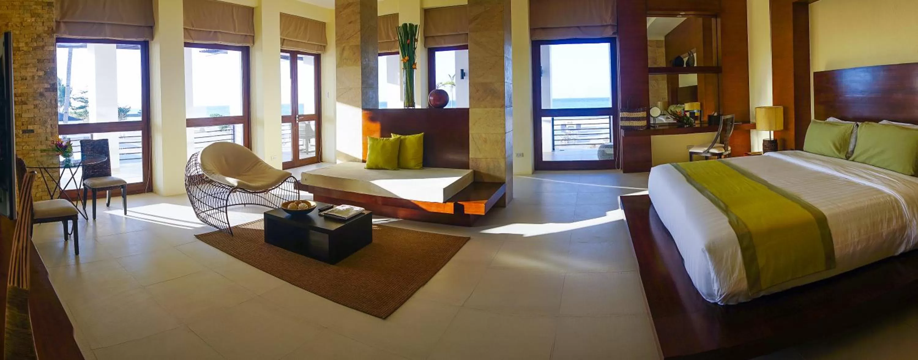 Bed in Kandaya Resort