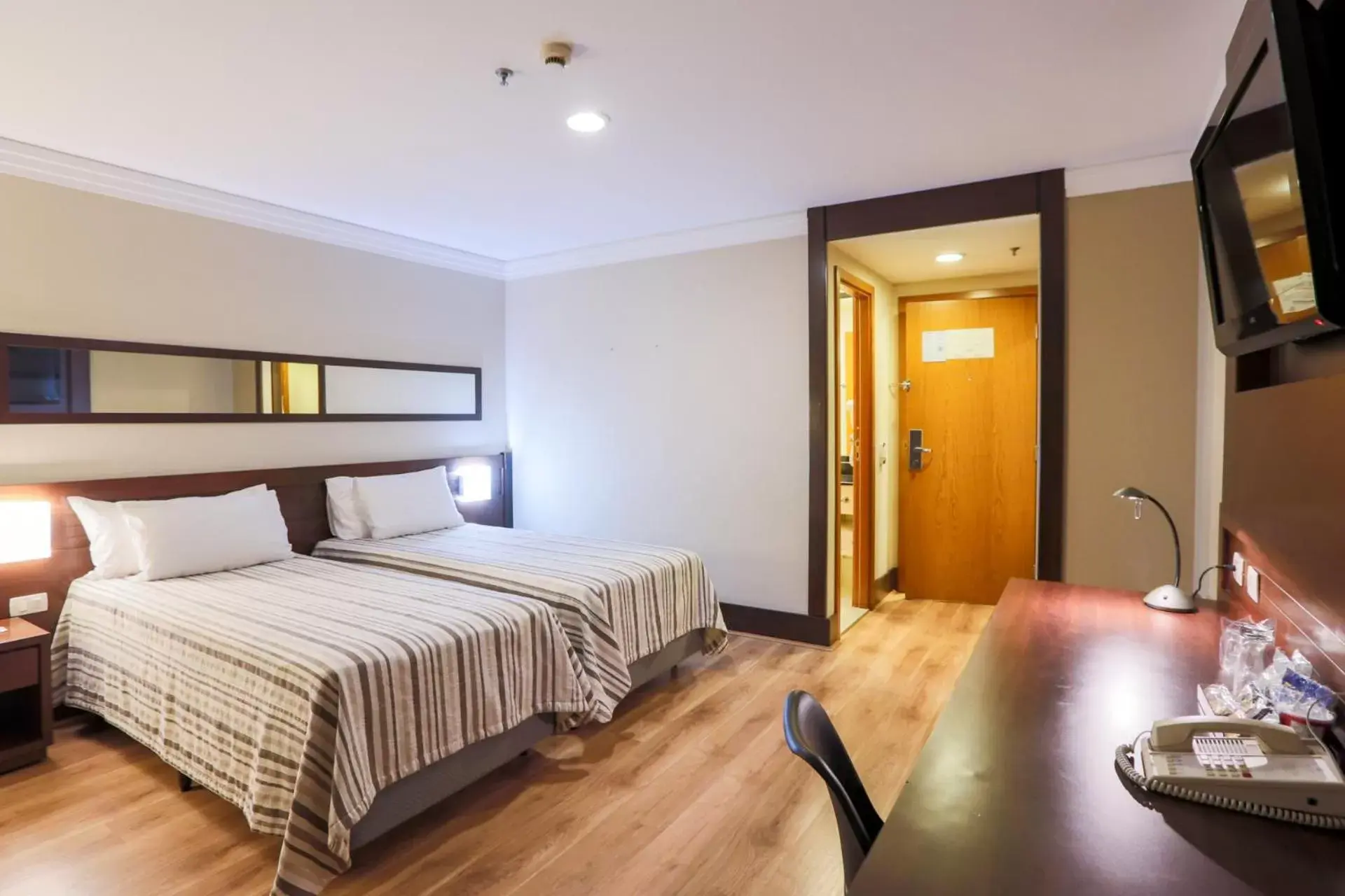 Photo of the whole room, Bed in Transamerica Executive Congonhas Photo of the whole room, Bed in Transamerica Executive Congonhas