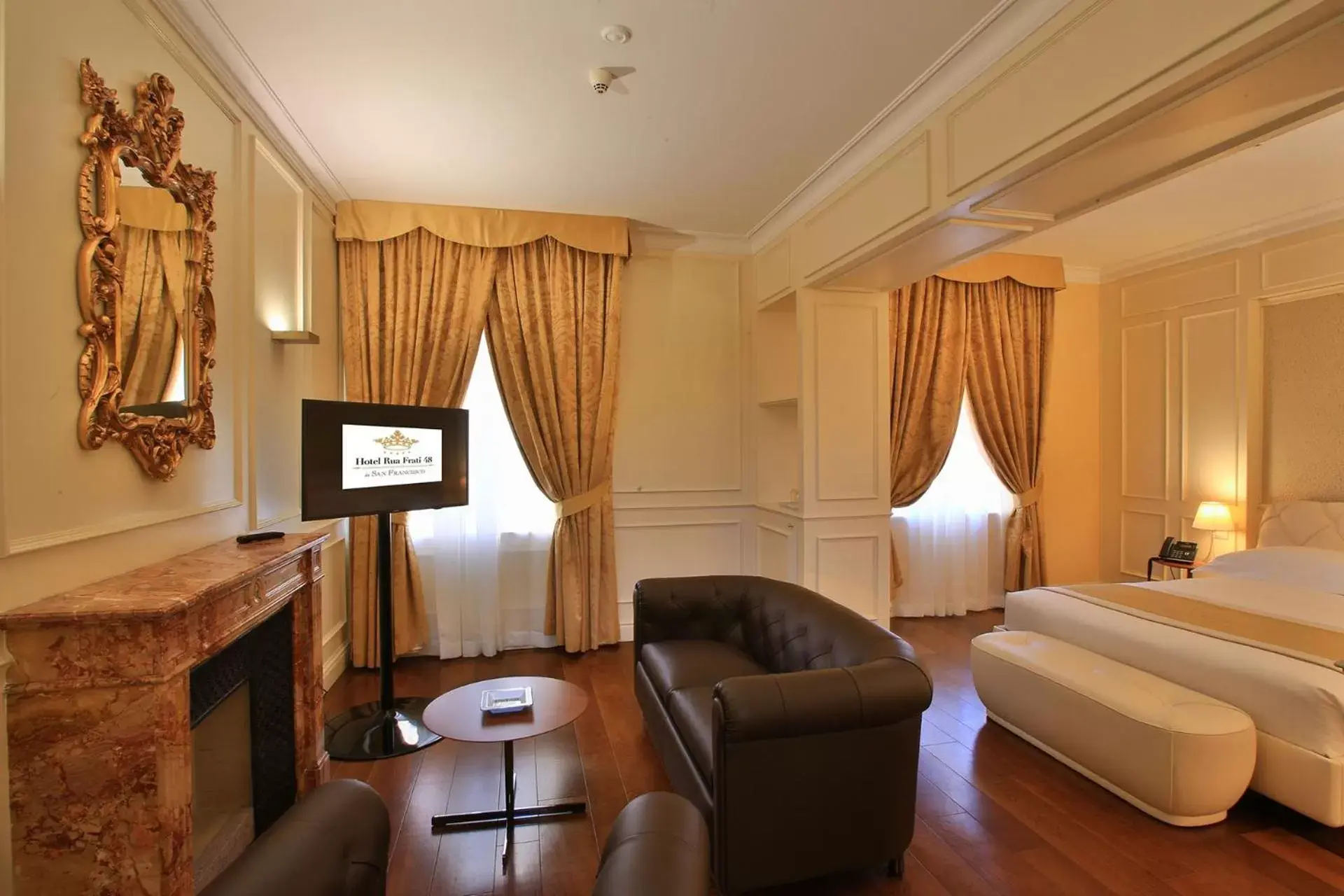 Living room, Seating Area in Hotel Rua Frati 48 in San Francesco
