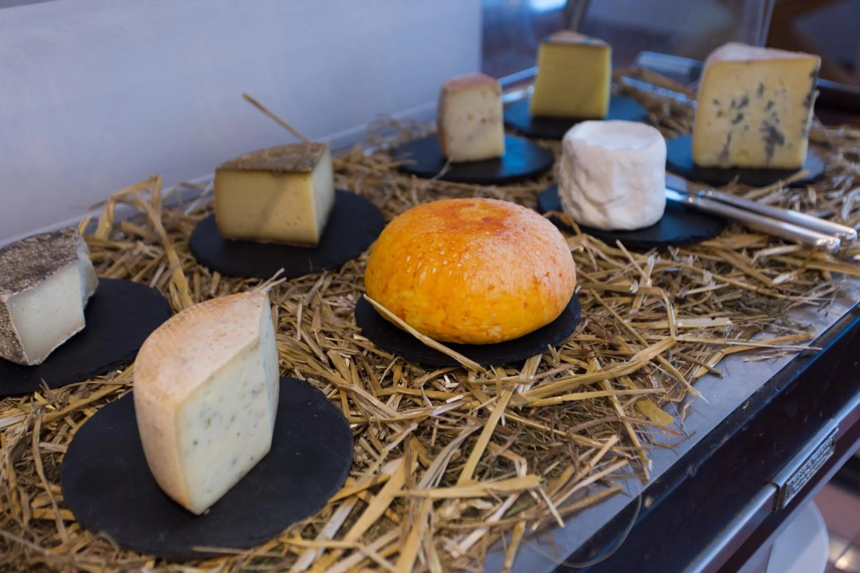 Hostellerie Du Cheval Blanc