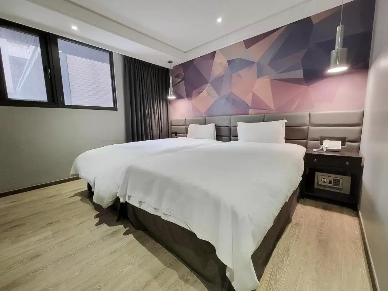 Photo of the whole room, Bed in CHECK inn Taichung Wenxin Zhongqing