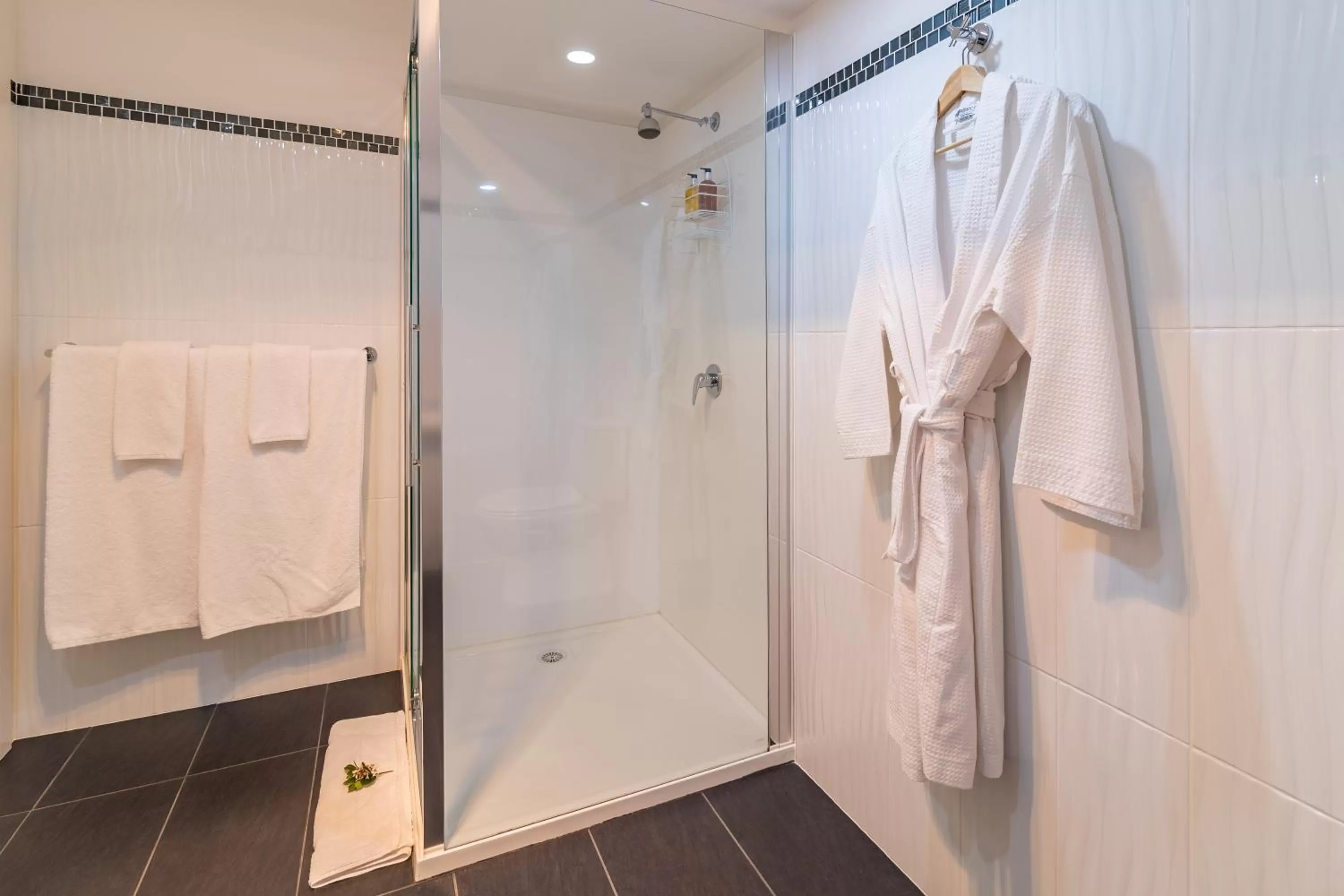 Bathroom in Balconies Dolphincove