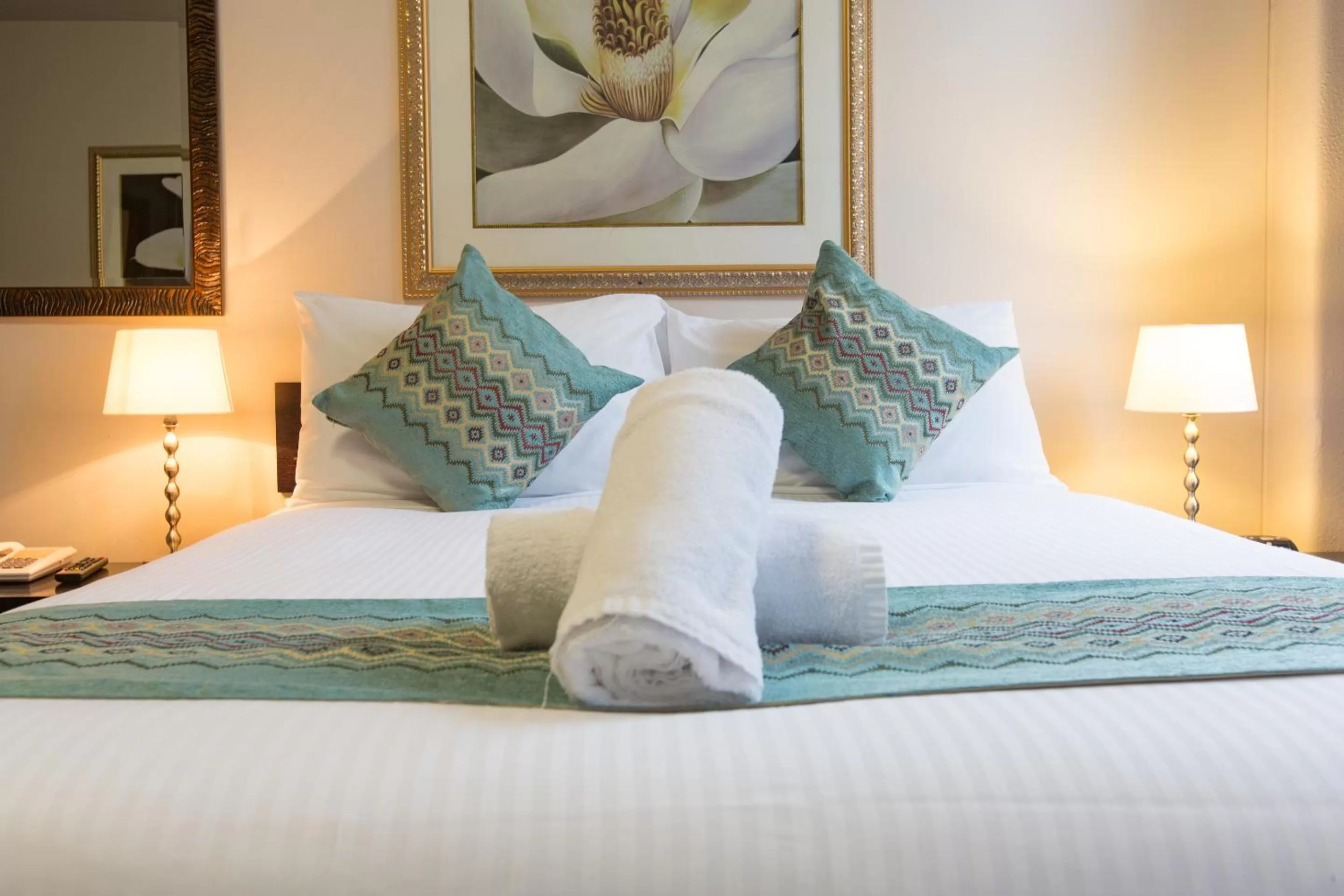 Bed in City Square Motel