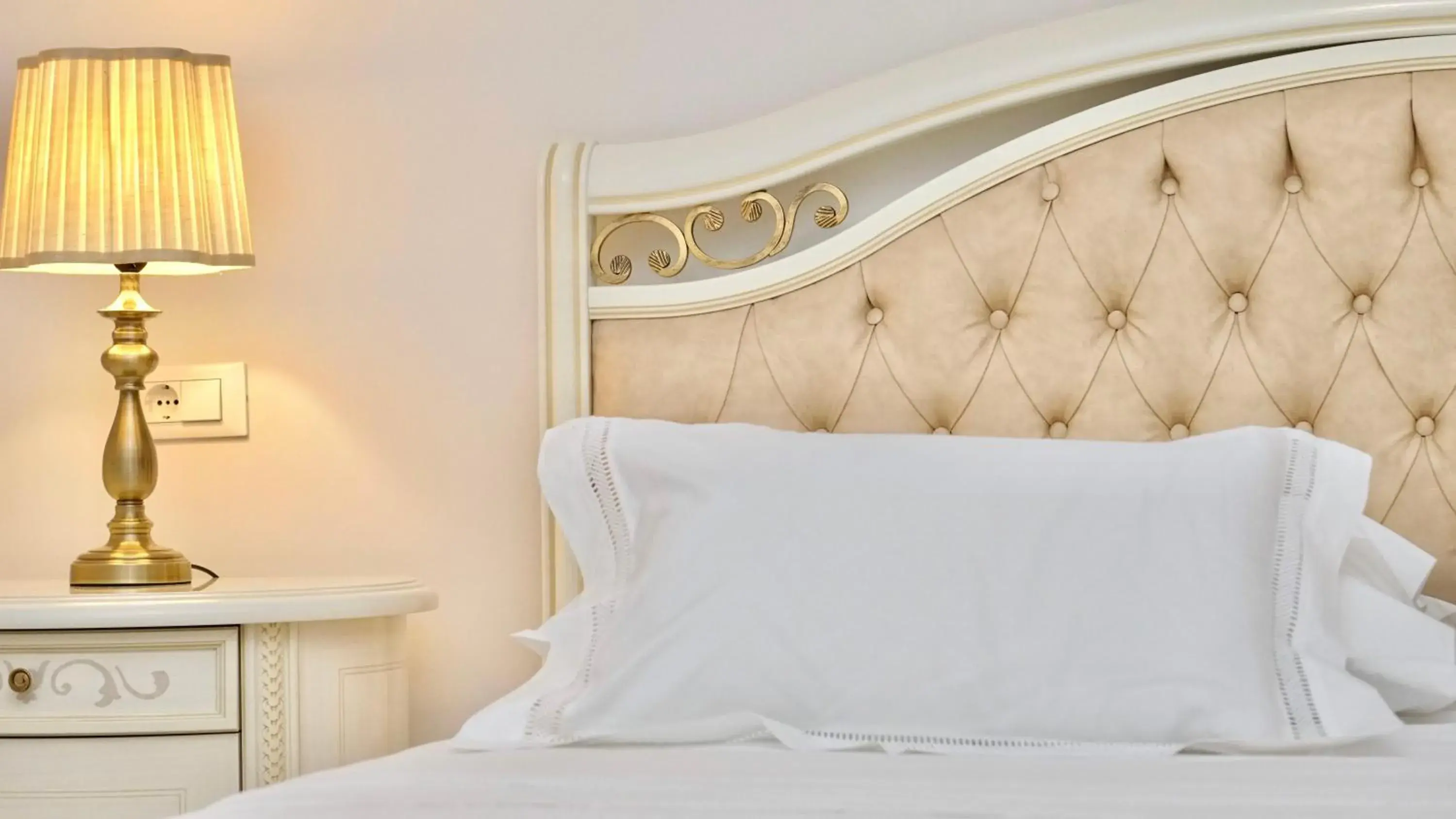 Bedroom, Bed in Hotel Bellevue Trogir Bedroom, Bed in Hotel Bellevue Trogir