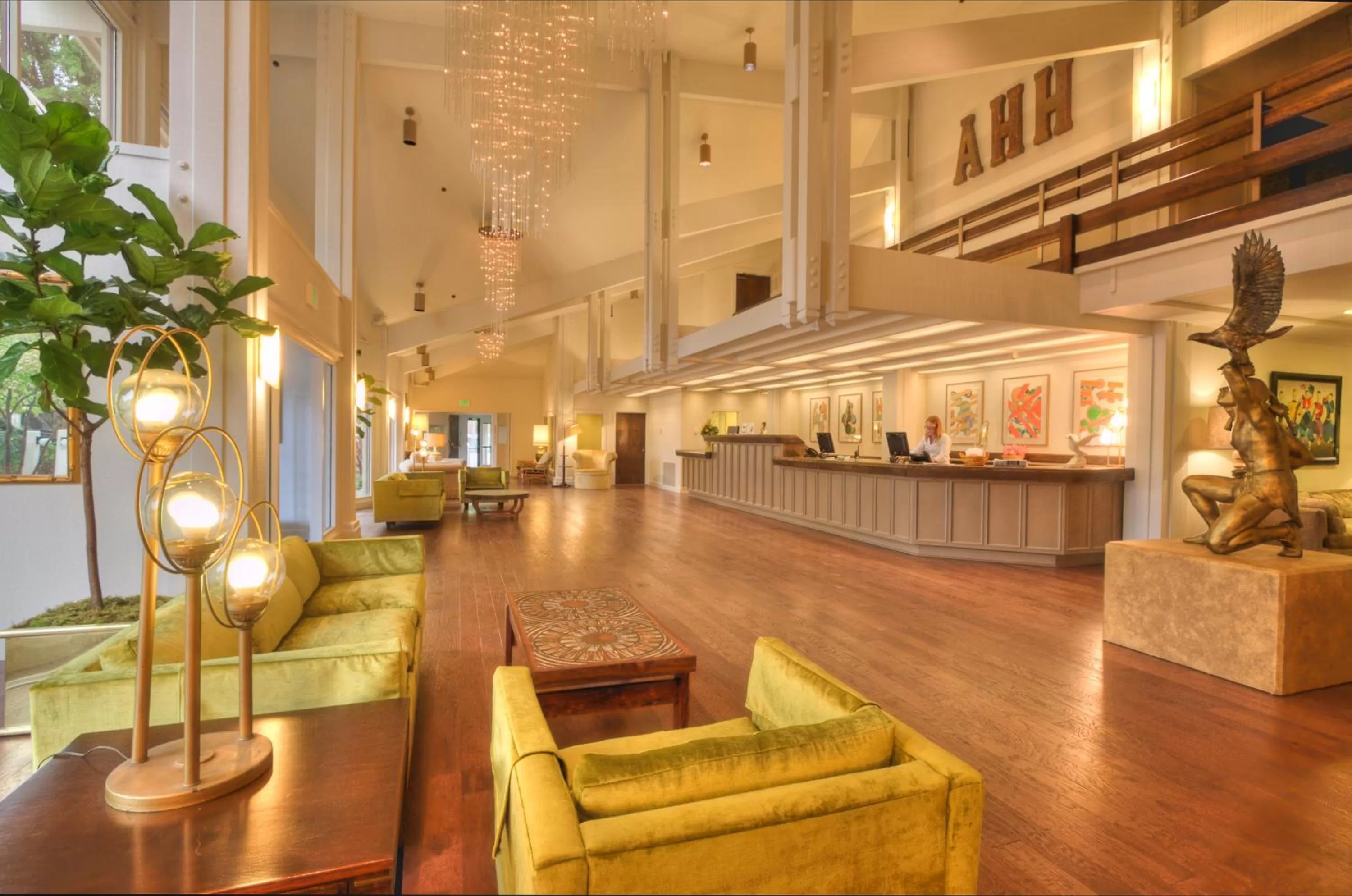 Lobby or reception in Ashland Hills Hotel & Suites