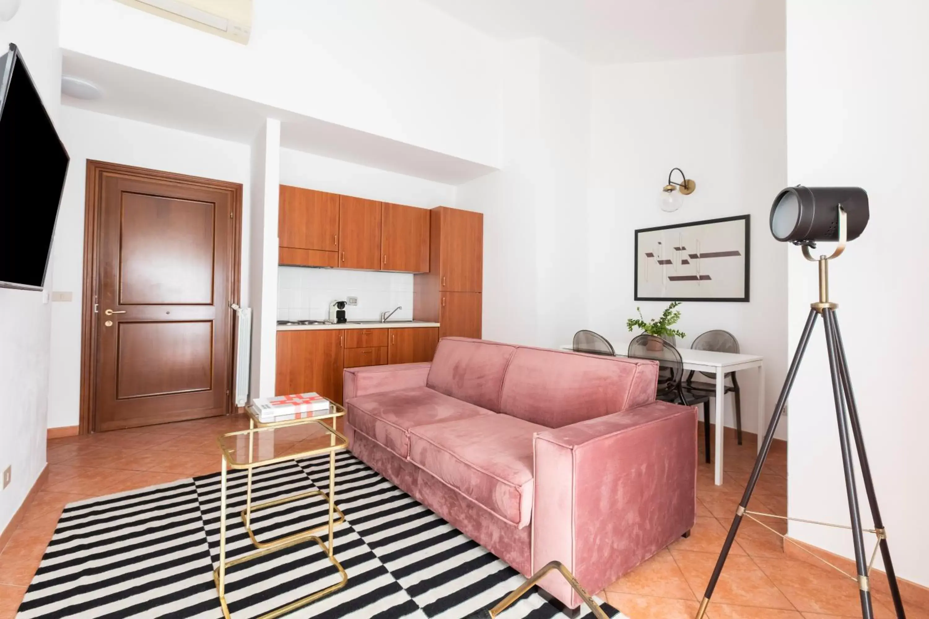 Two-Bedroom Apartment in Sonder Piazza San Pietro