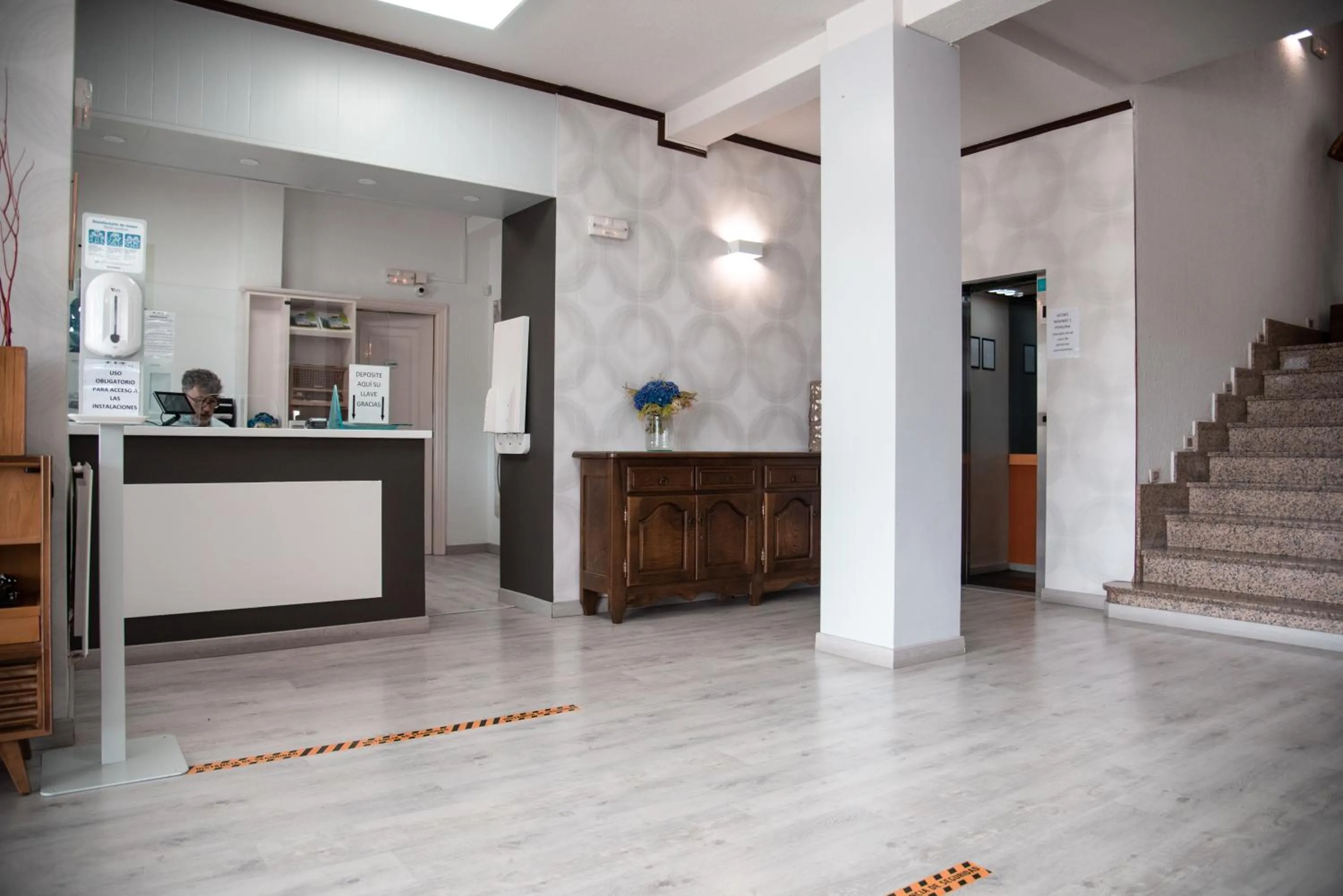 Lobby or reception in Hotel Los Olmos