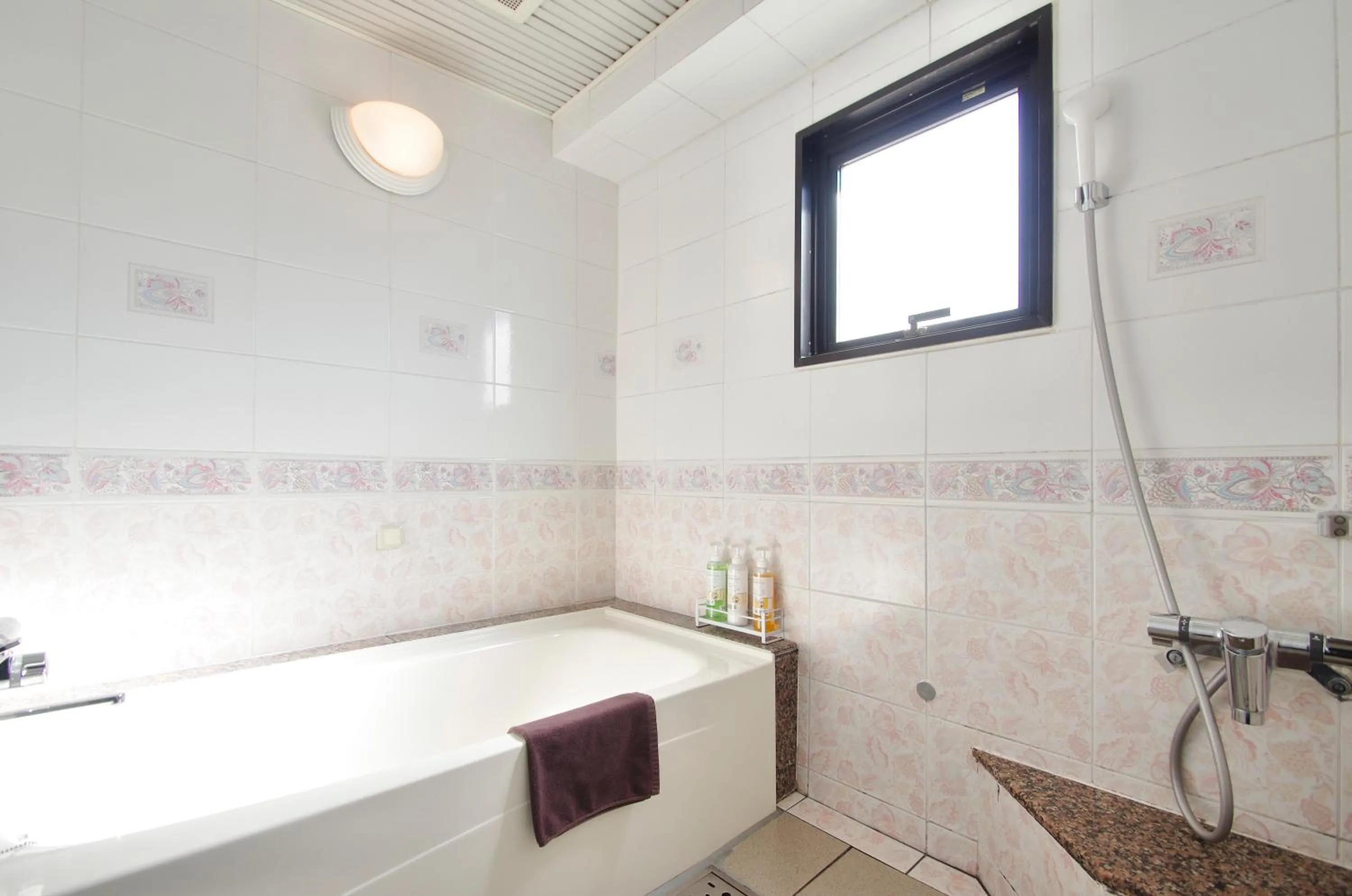 Hotel Imalle Yokohama Isezakicho