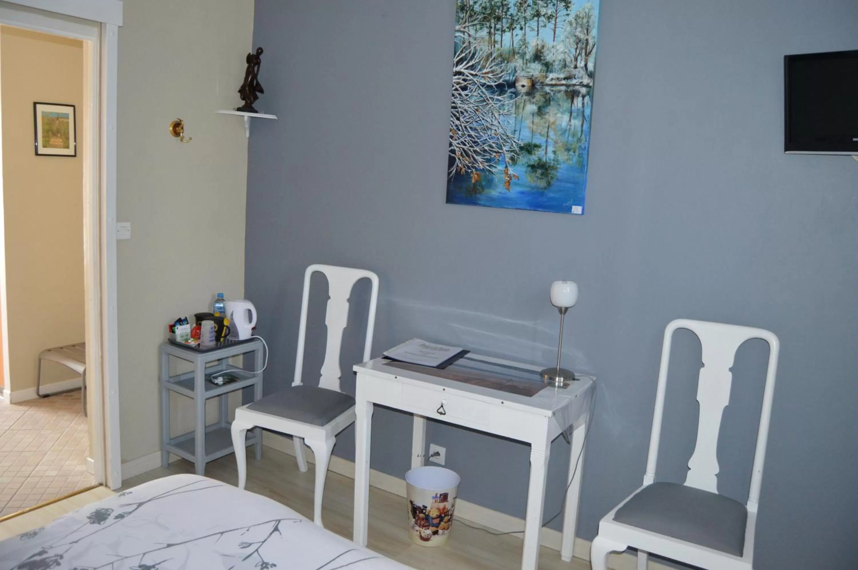 Bed in a2pasdelaforet