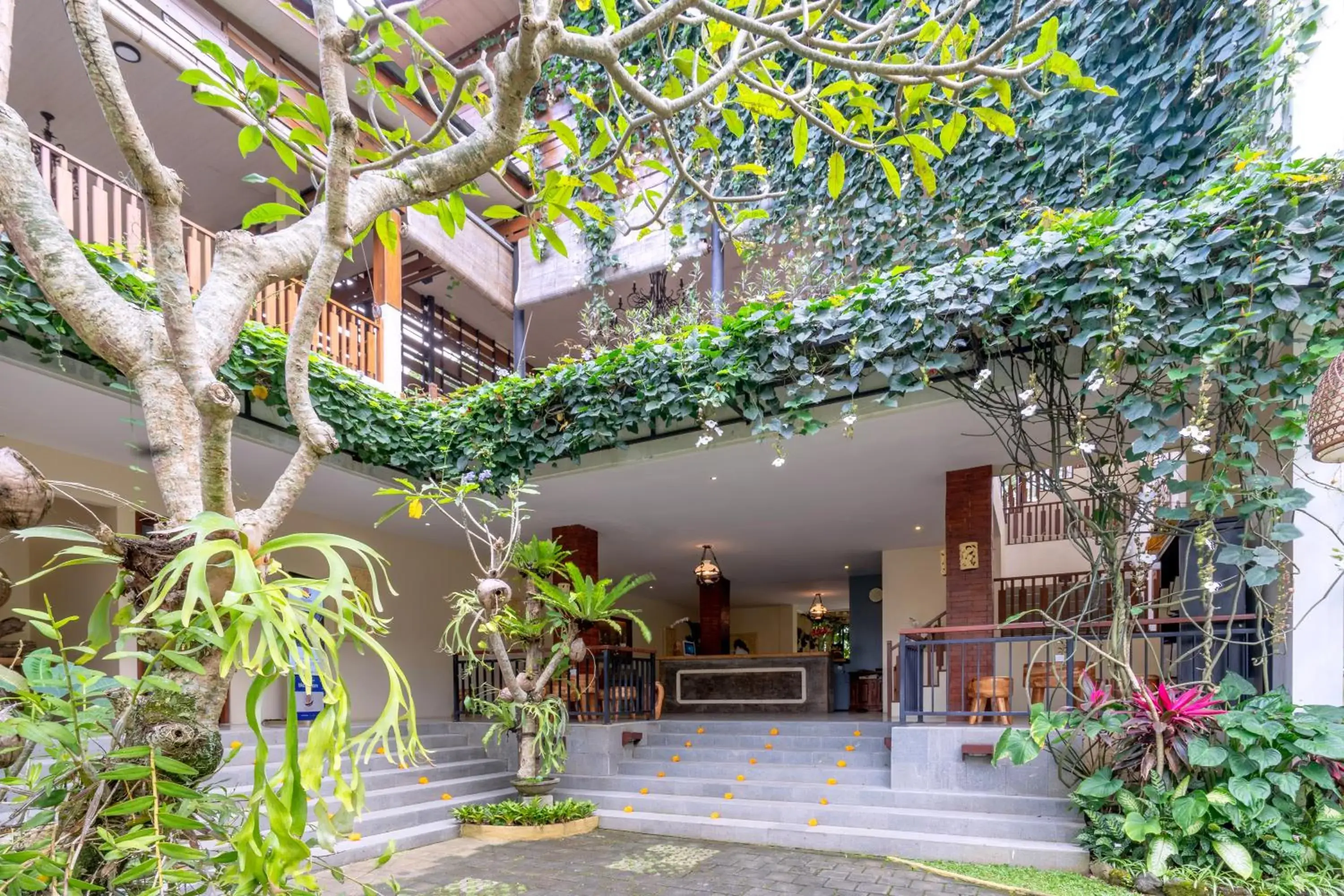 Lobby or reception in Ashoka Tree Resort at Tanggayuda