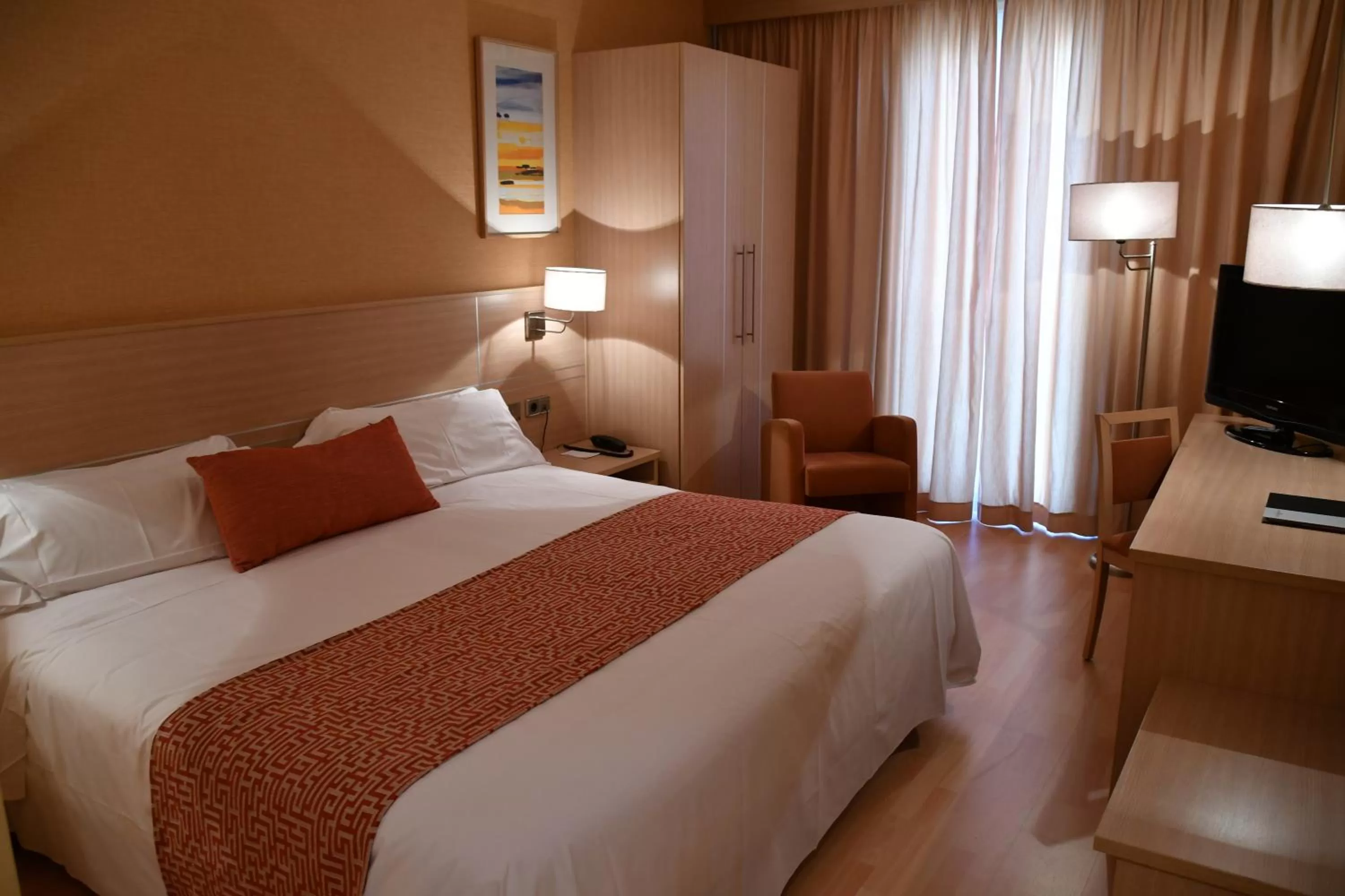 Bed in Hotel Class Valls