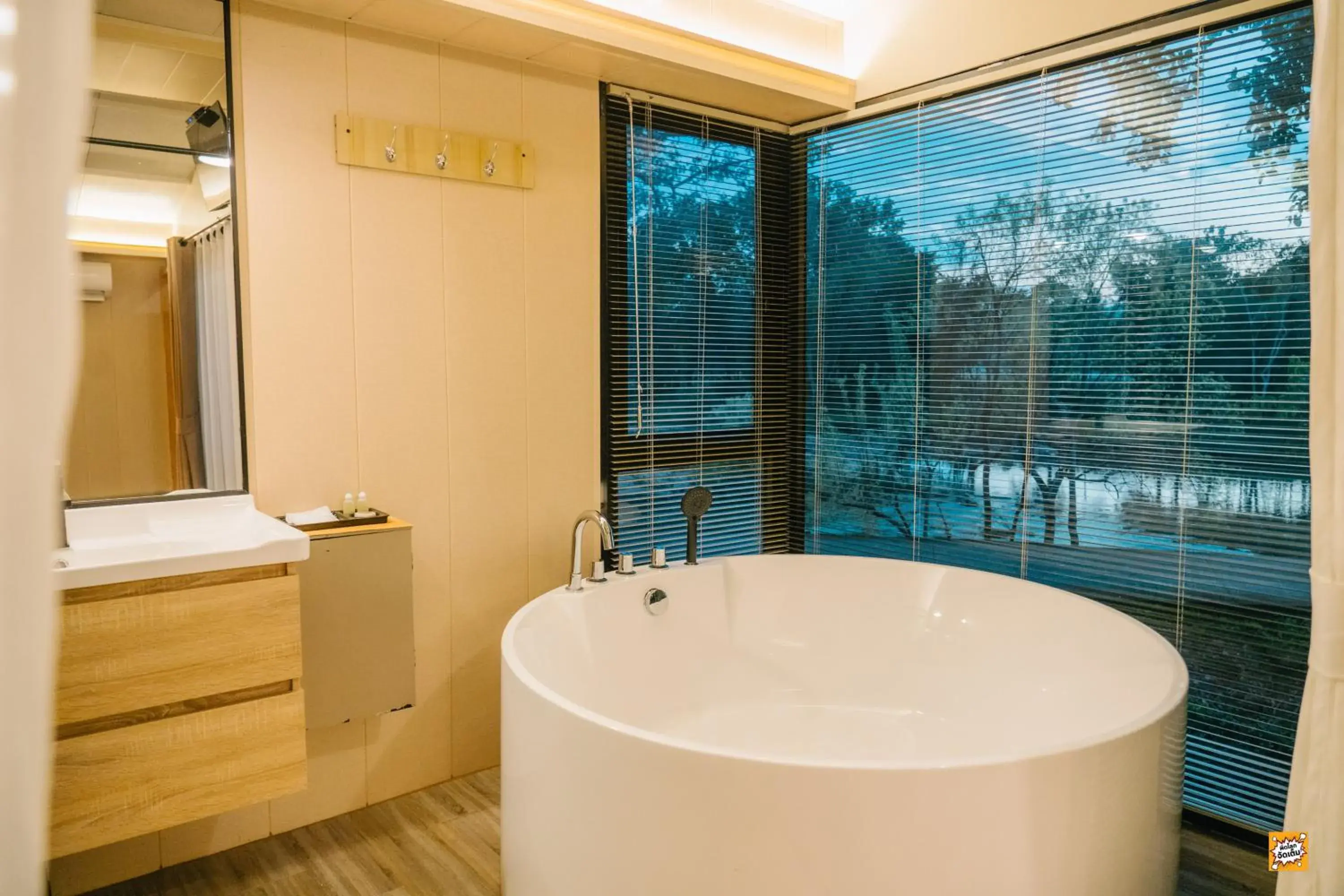 Bathroom in Naturalpark Resort De Wangthong