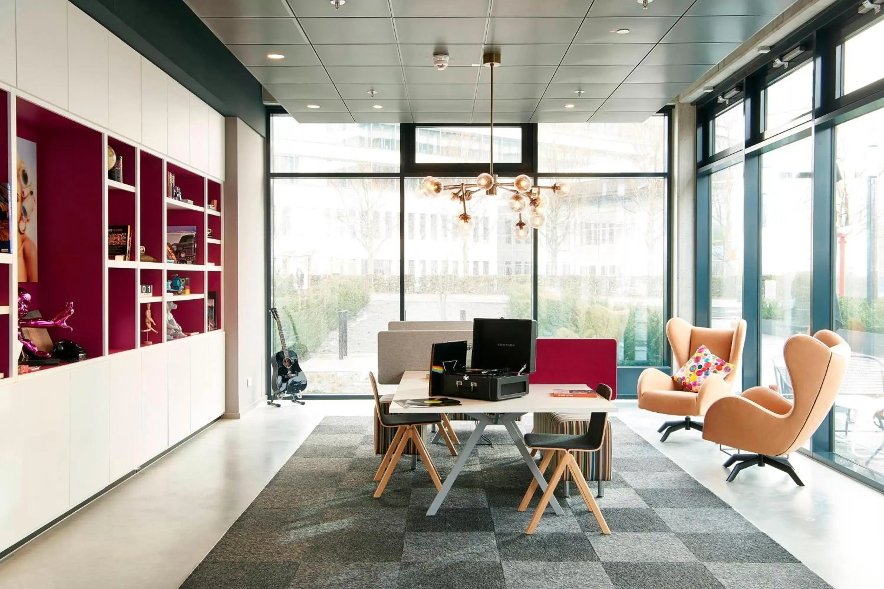 Lobby or reception in Moxy Frankfurt Eschborn