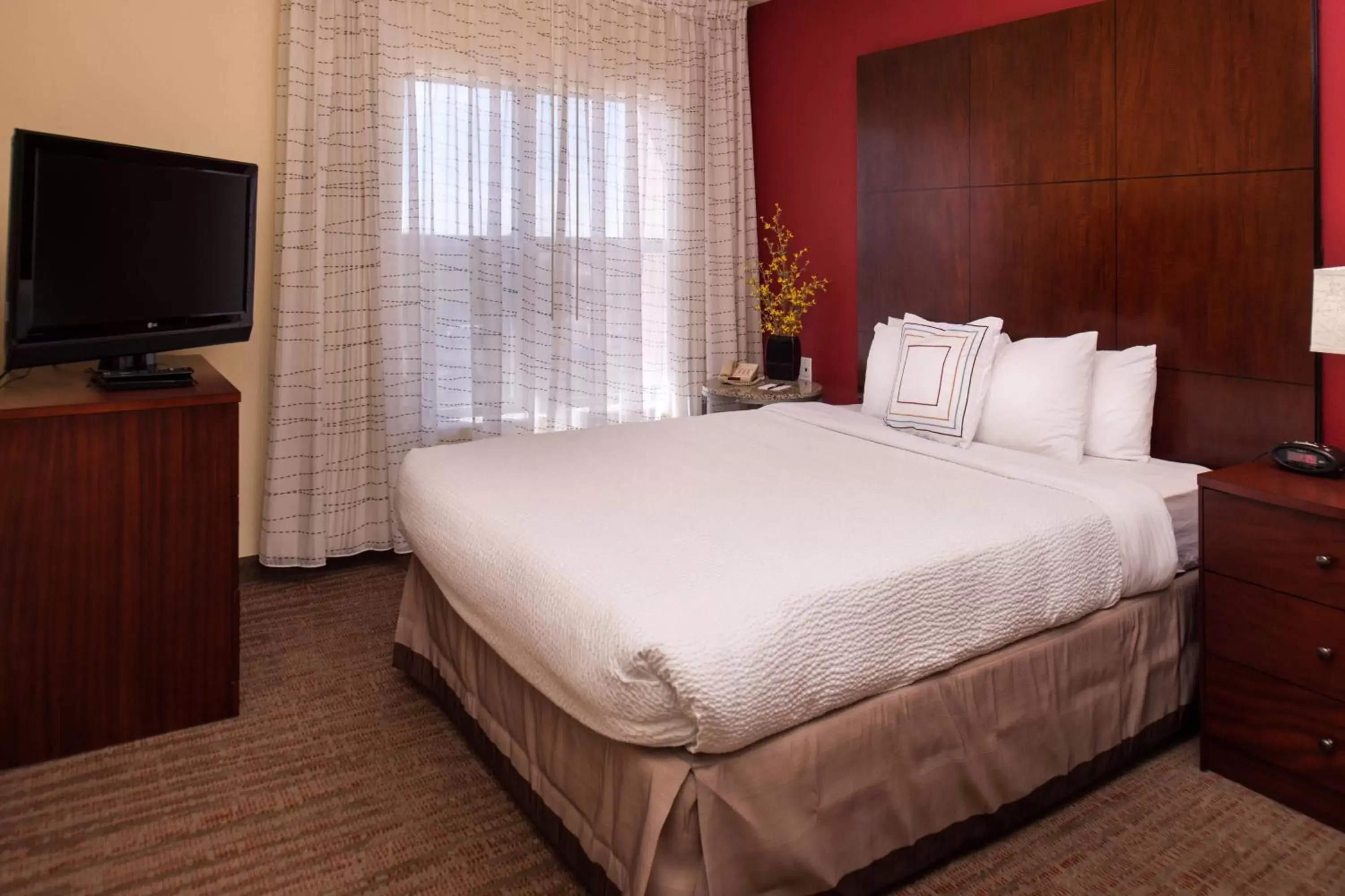 Bedroom, Bed in Residence Inn by Marriott Albuquerque Airport