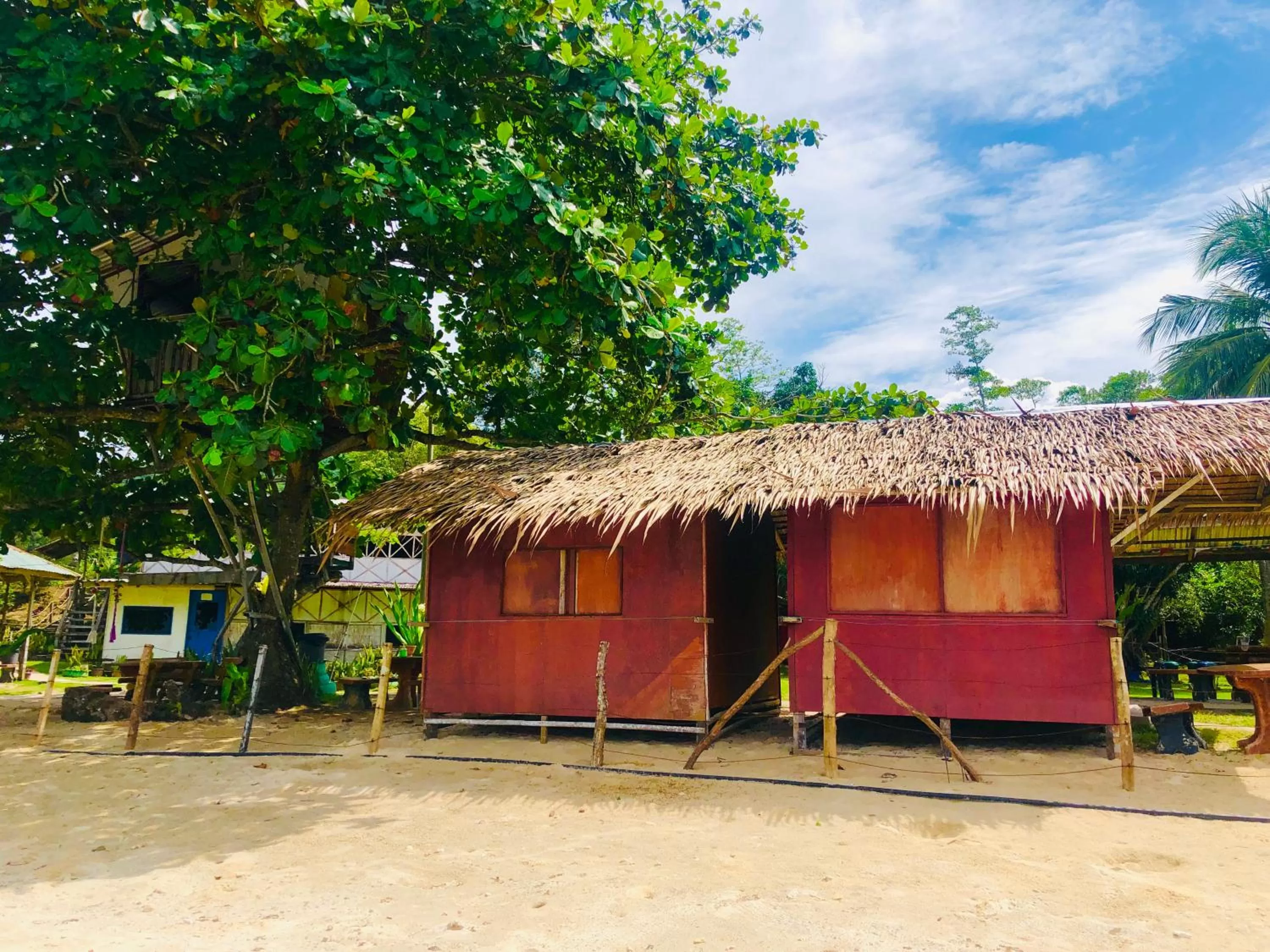 Dragon Pearl Beach Resort