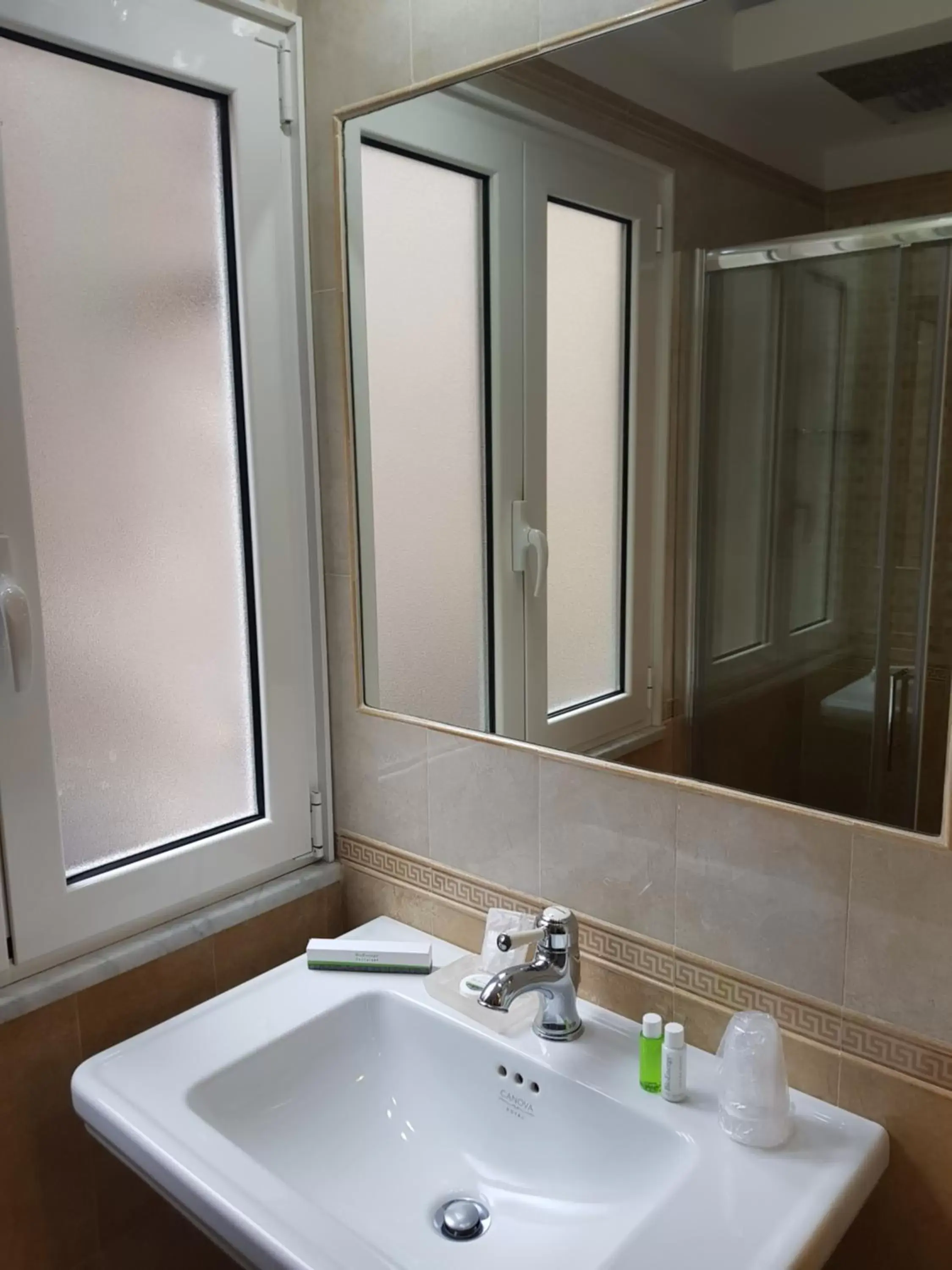 Decorative detail, Bathroom in Hotel Pantheon