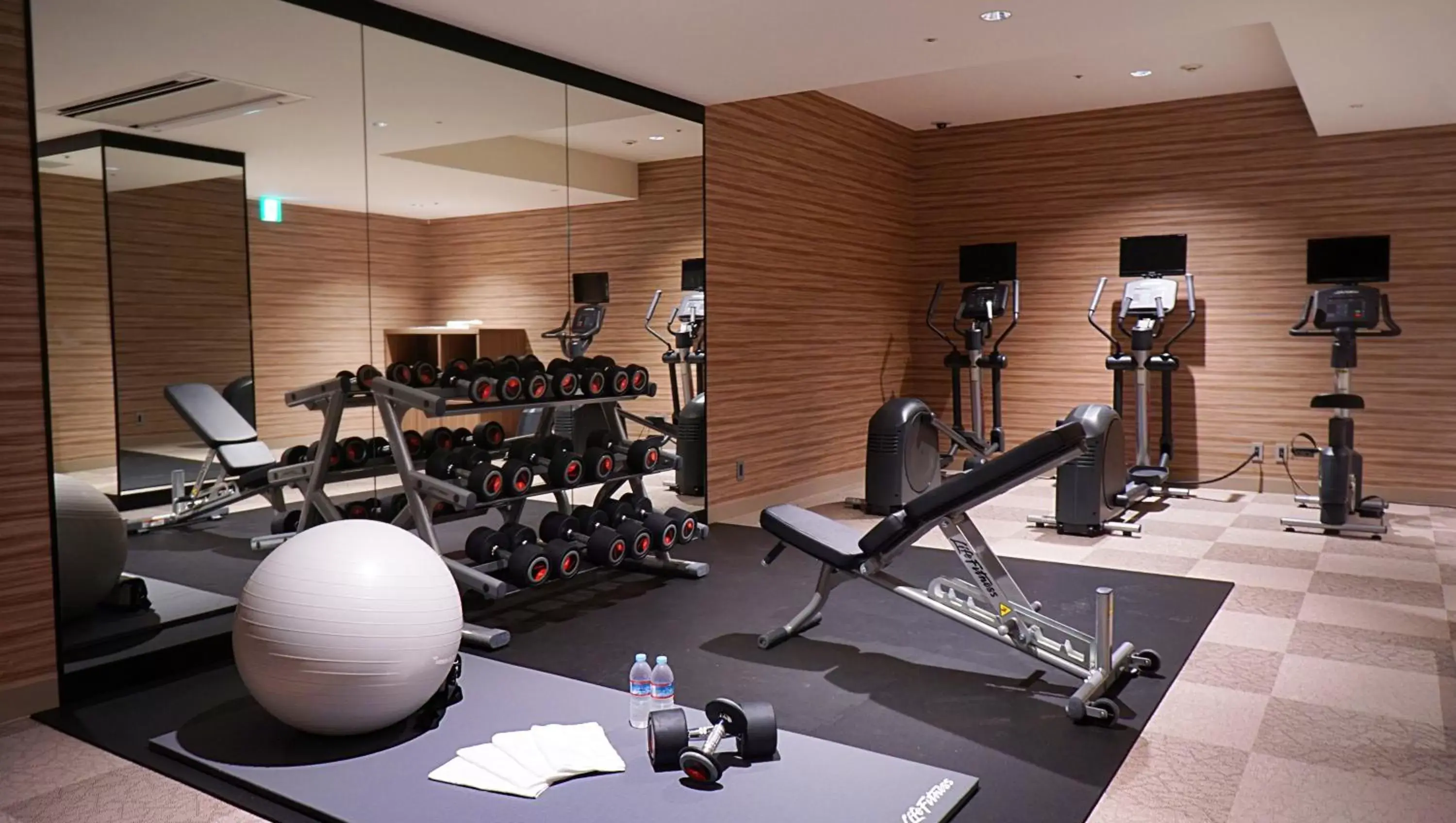 Fitness centre/facilities, Fitness Center/Facilities in Nanki-Shirahama Marriott Hotel