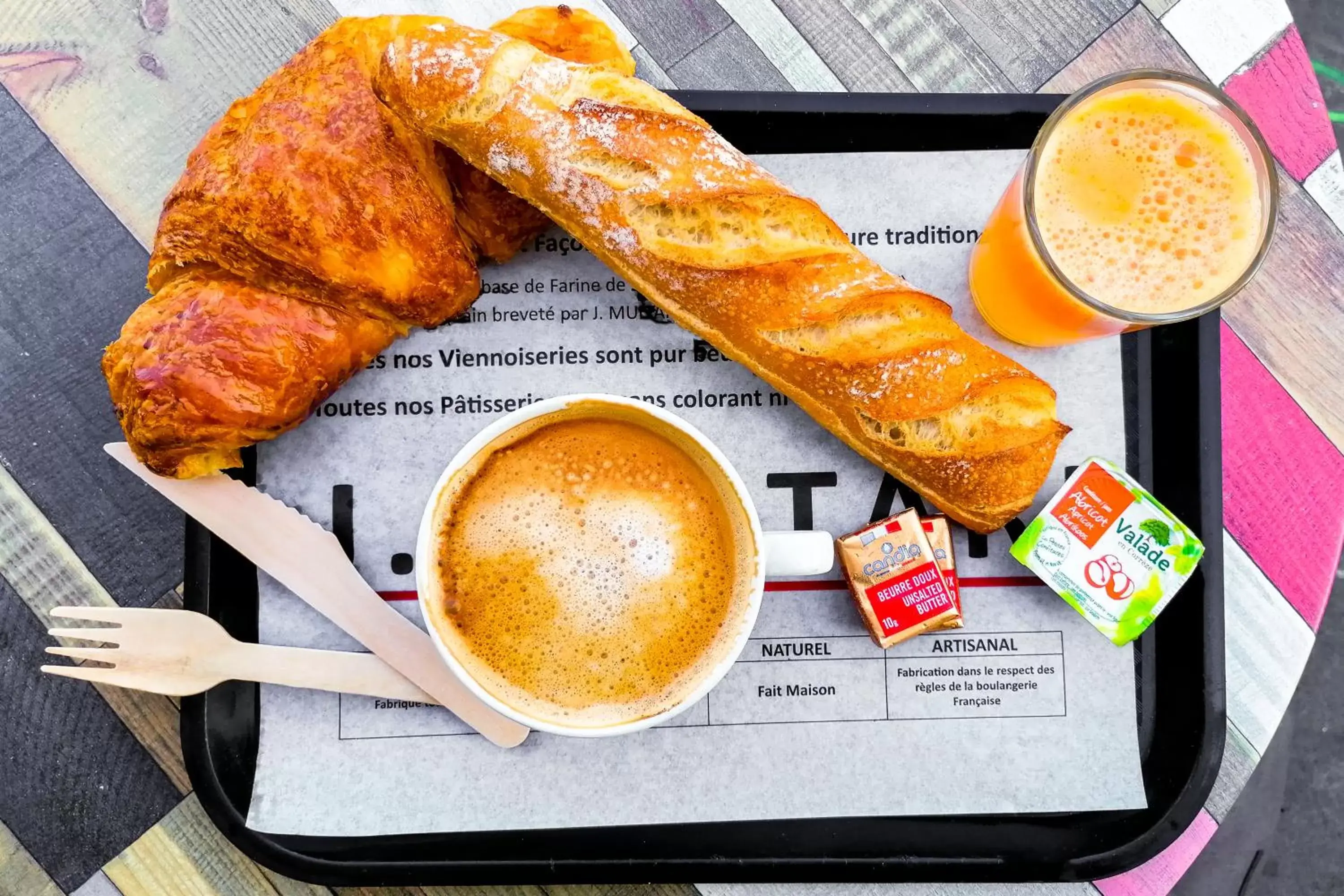 Breakfast in Aparthotel AMMI Vieux Nice