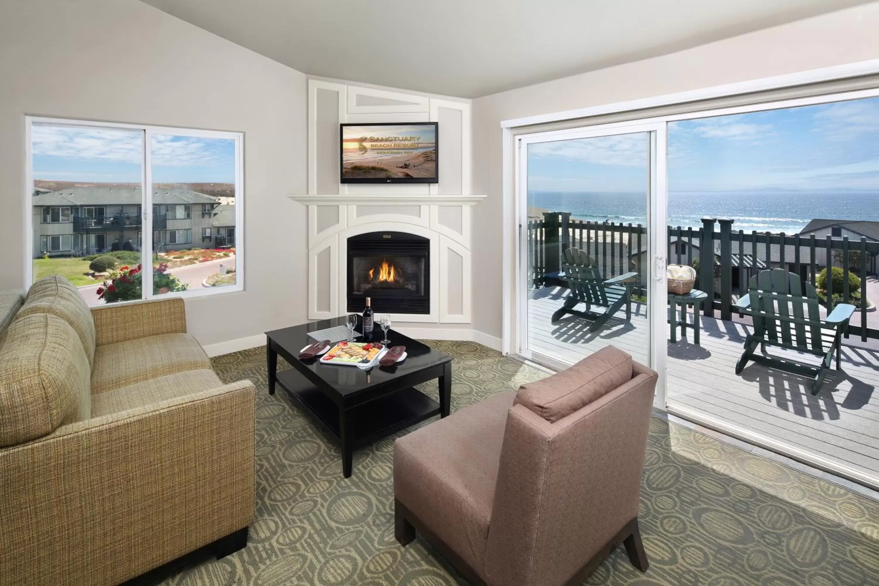 Living room, Seating Area in Sanctuary Beach Resort