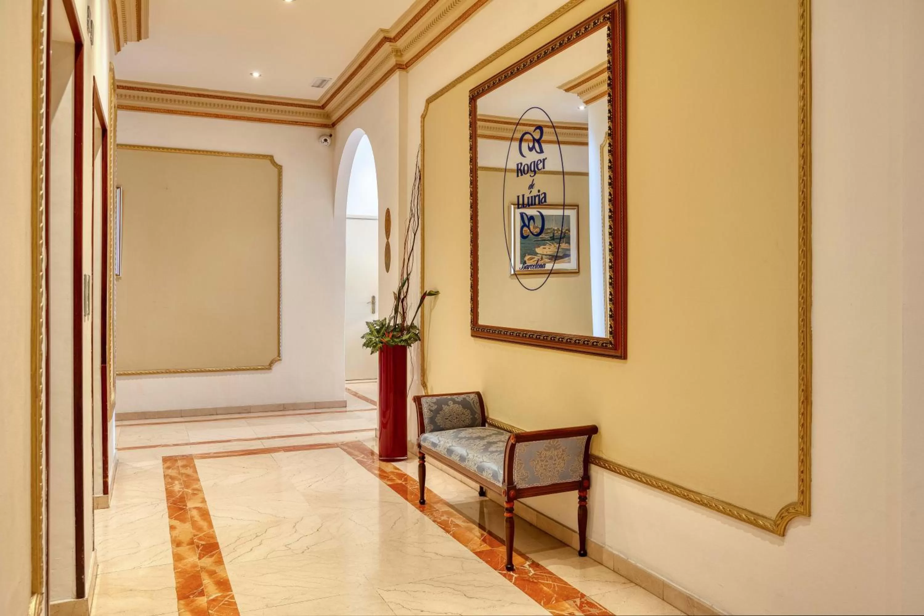 Living room in Hotel Roger de Llúria