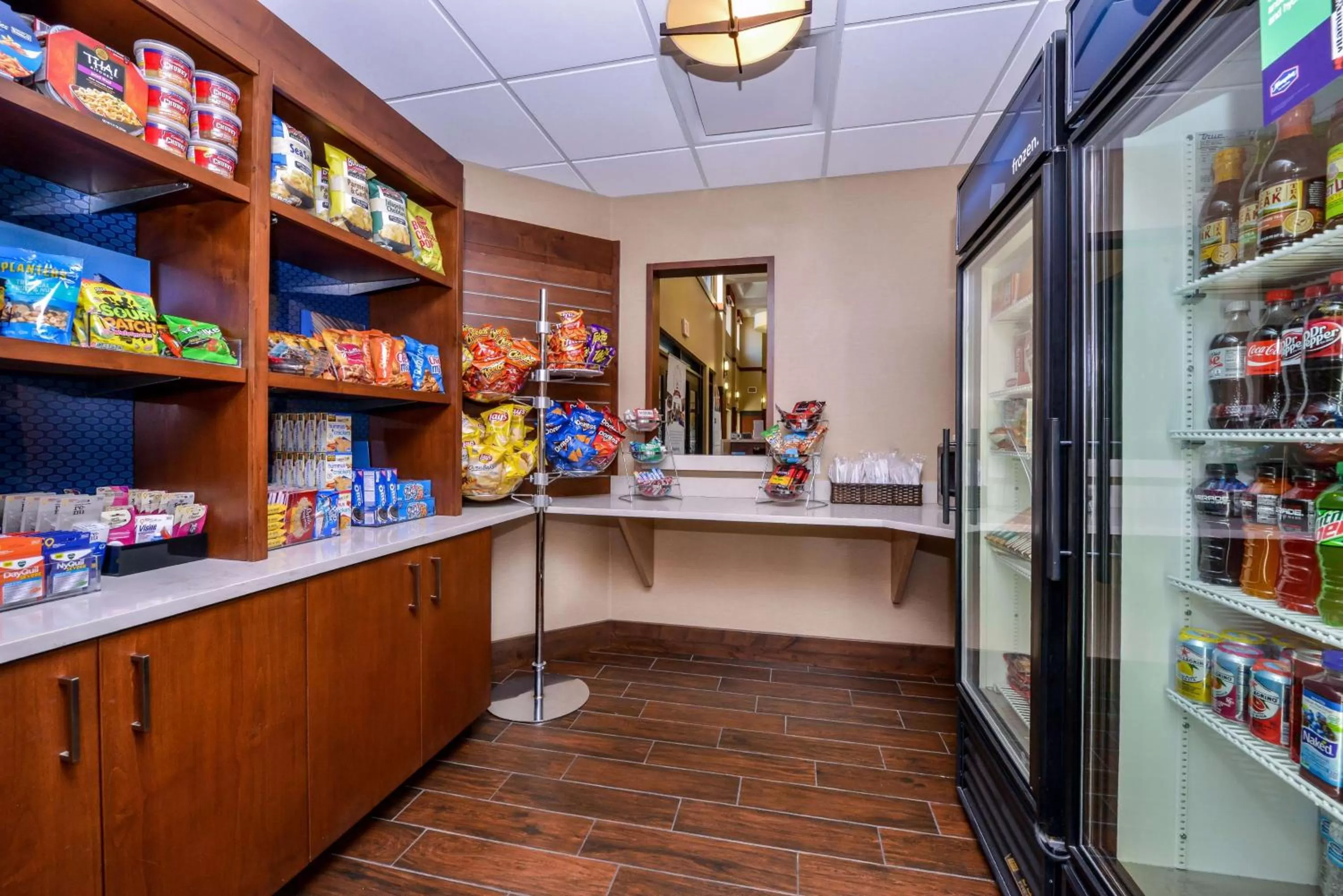 Restaurant/places to eat in Hampton Inn & Suites Boulder North