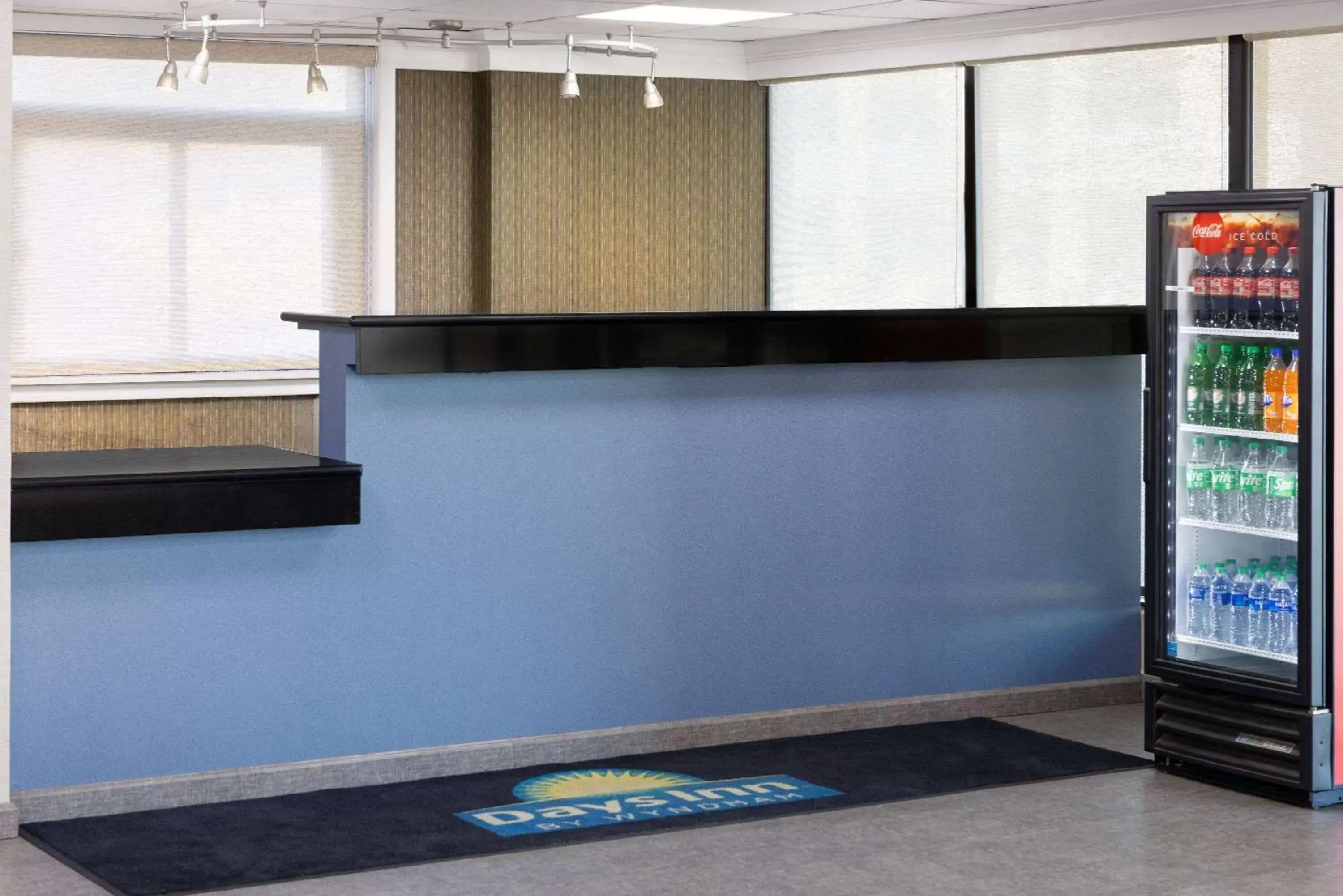 Lobby or reception in Days Inn by Wyndham Tonawanda/Buffalo