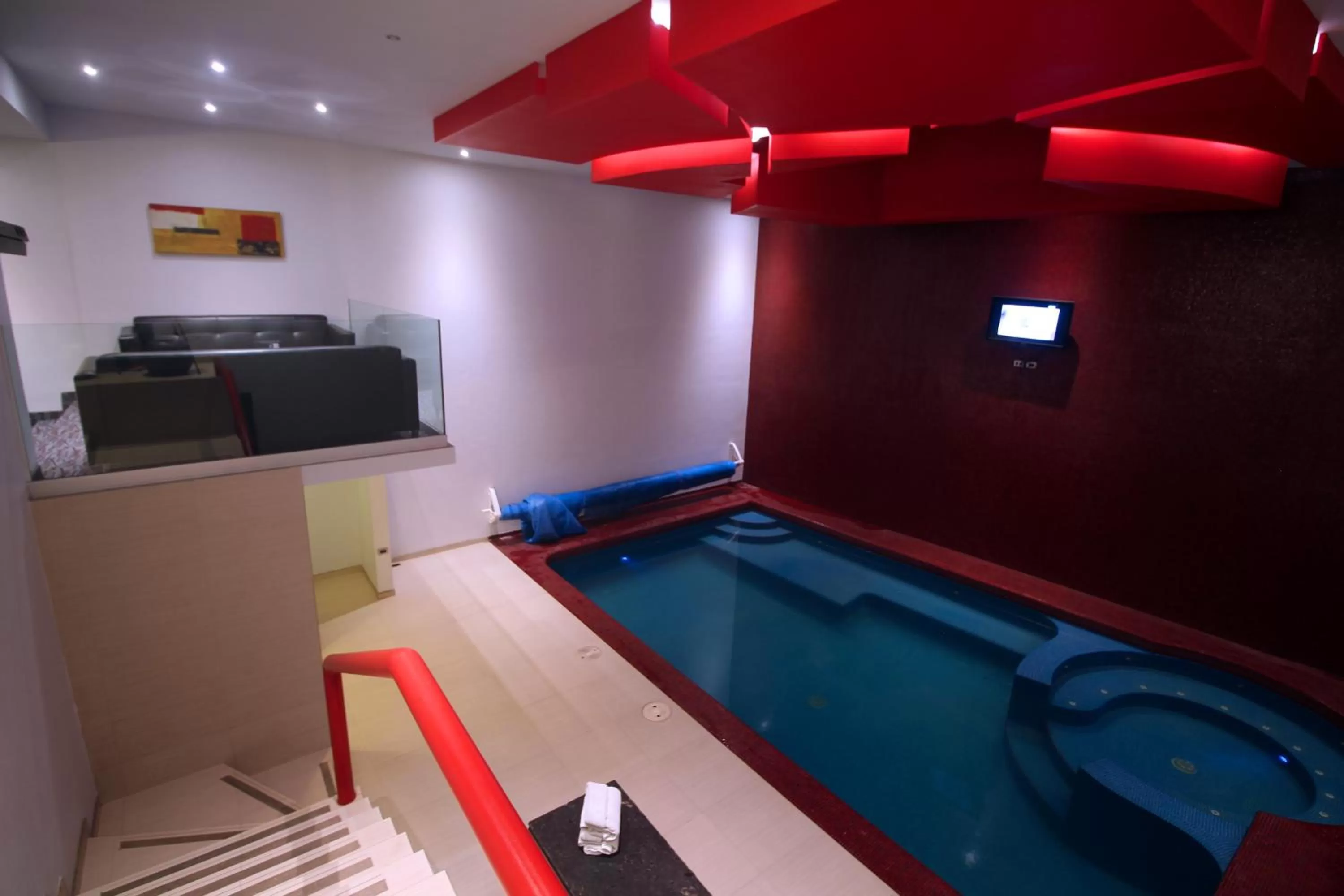 Swimming pool in Motel Via