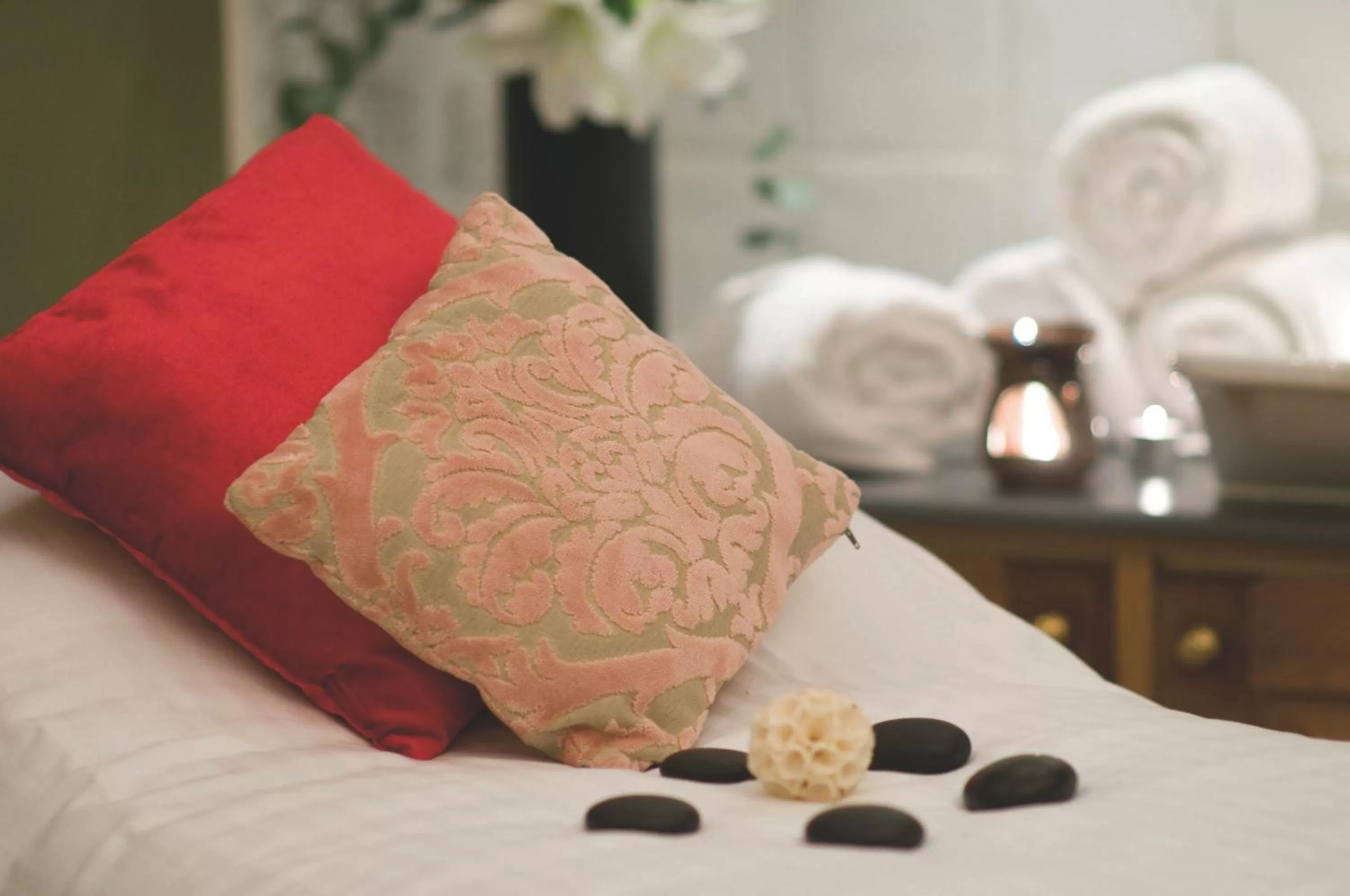 Spa and wellness centre/facilities, Bed in Macdonald Crutherland House